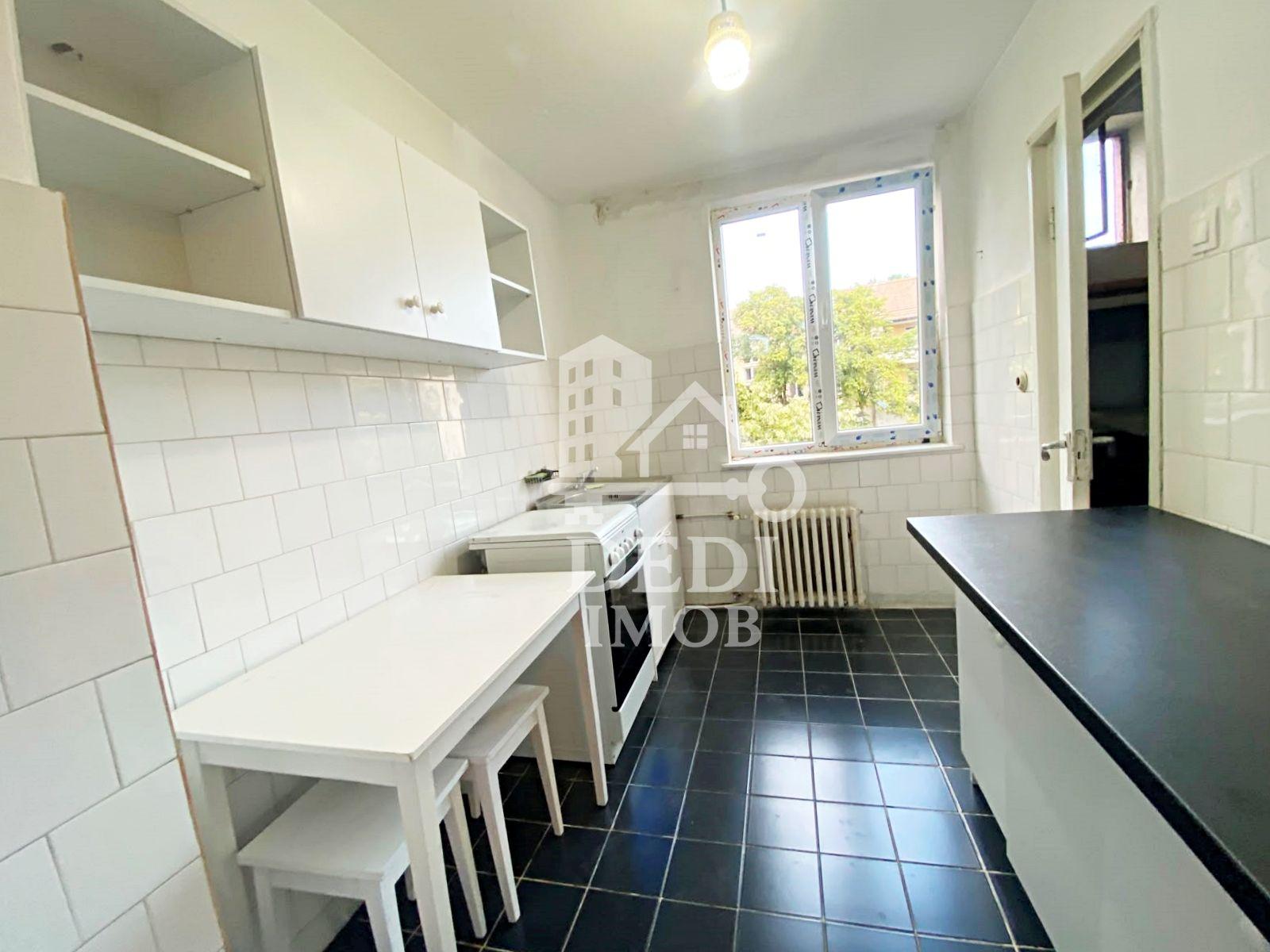 Apartament 2 camere de vânzare in zona Rogerius, Oradea - 3