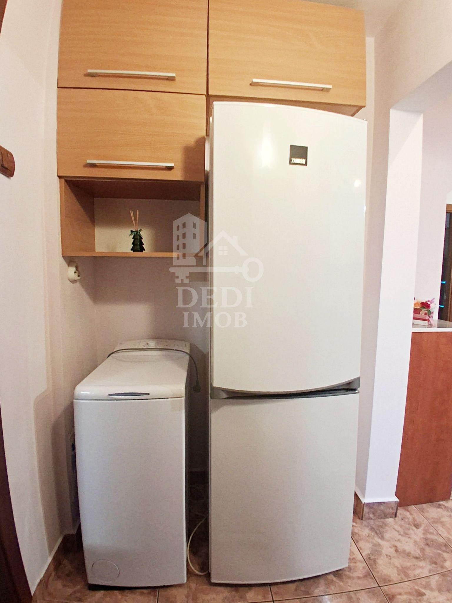 Apartament cu 3 camere de inchiriat zona Rogerius, Oradea - 9