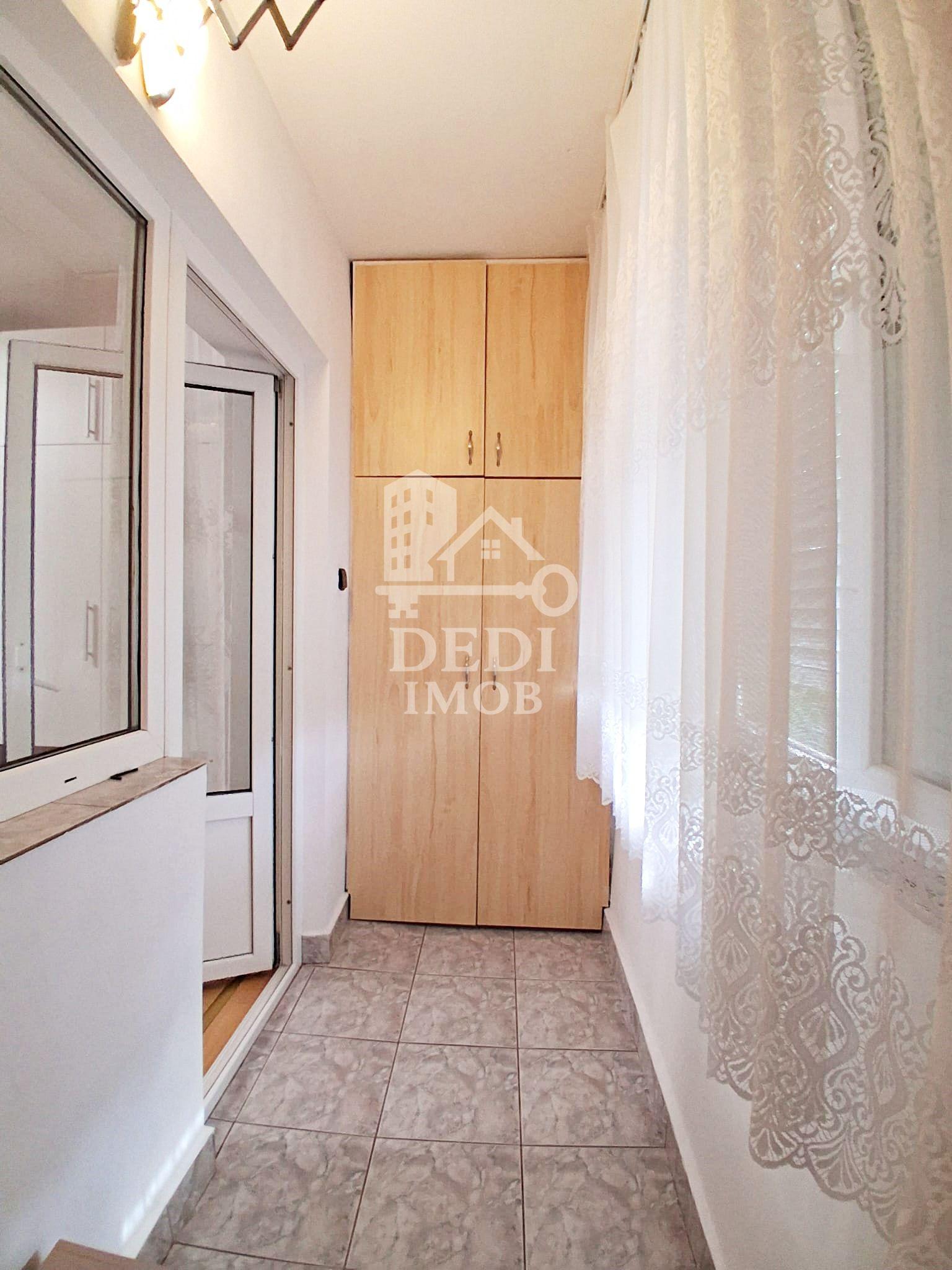 Apartament cu 3 camere de inchiriat zona Rogerius, Oradea - 10