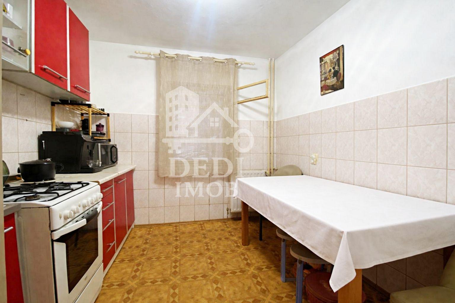 Apartament 2 camere de vânzare in zona Rogerius, Oradea - 4