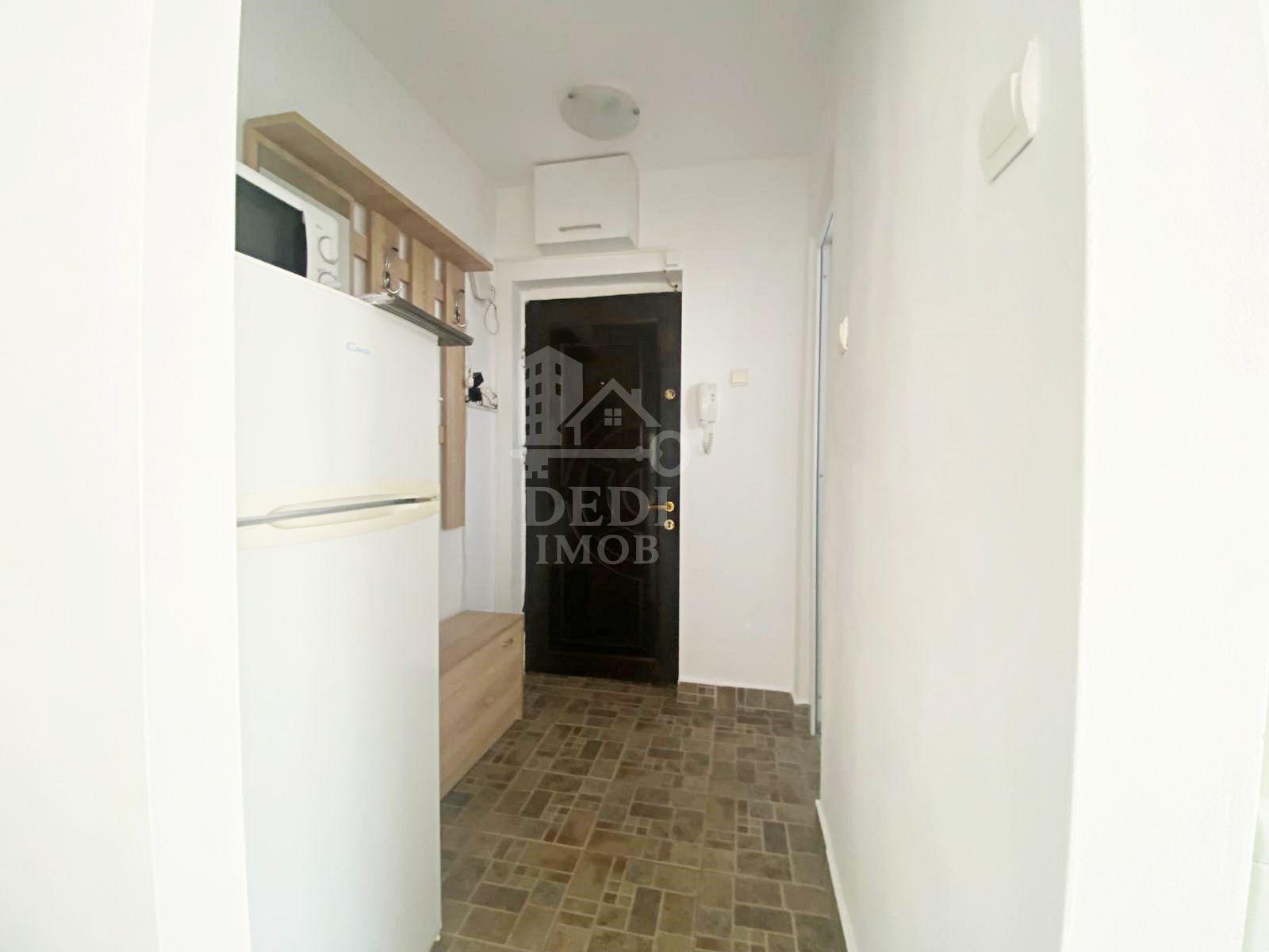 Apartament 2 camere de inchiriat in zona Rogerius, Oradea - 6