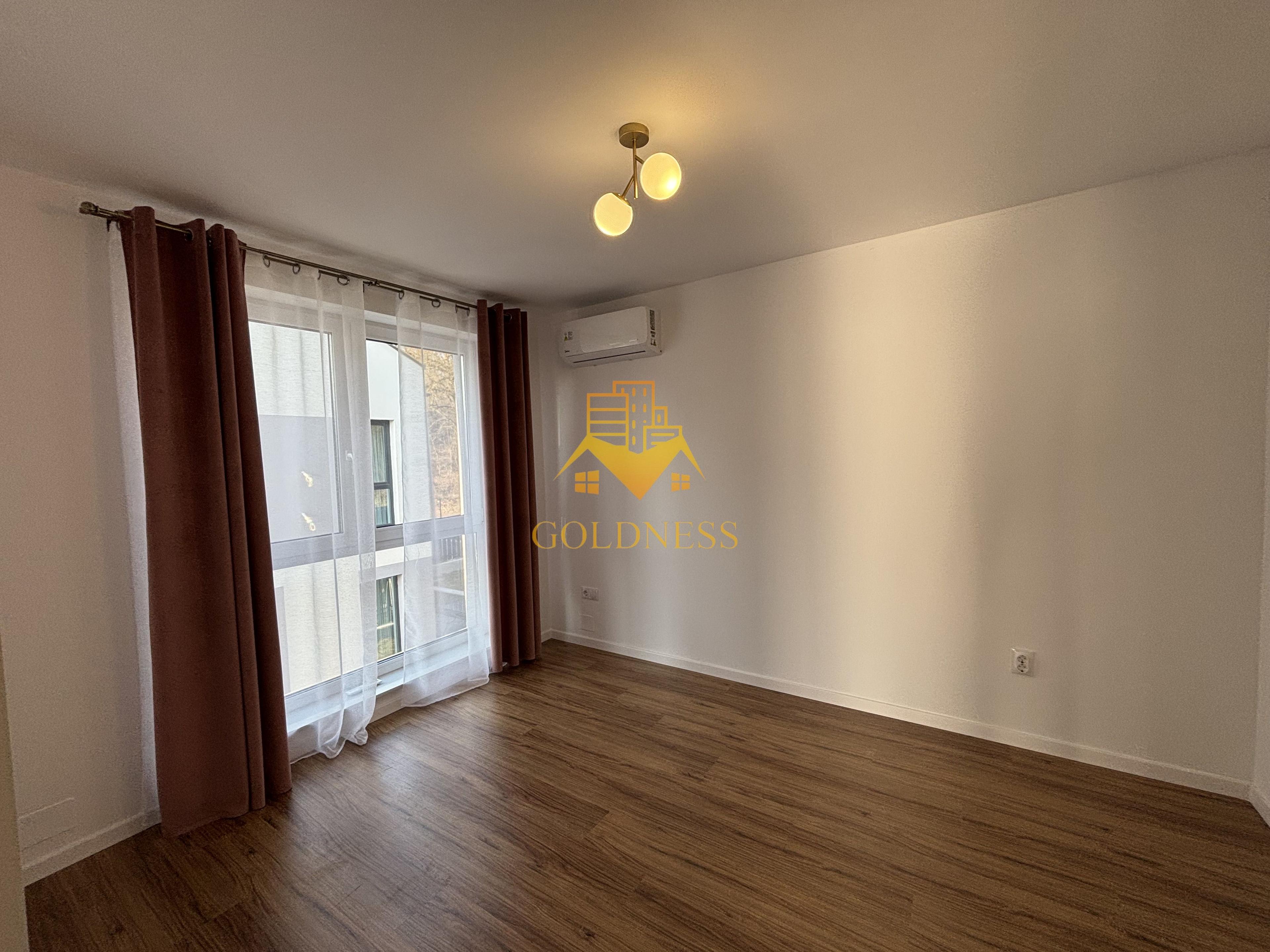 Duplex lux, de închiriat, 5 camere, parcare, curte, terasă,220mp teren - 10