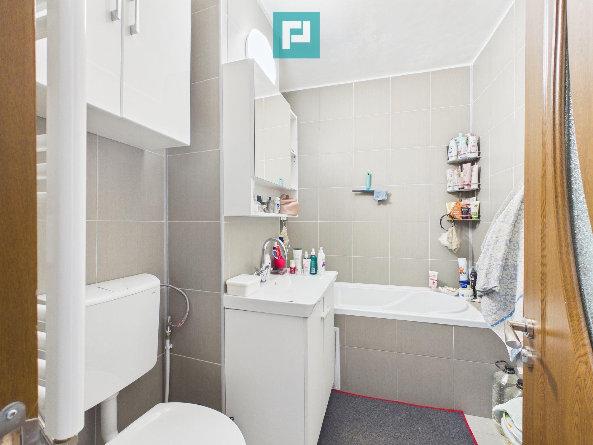 Apartament 4 camere, spațios pentru familie - 6