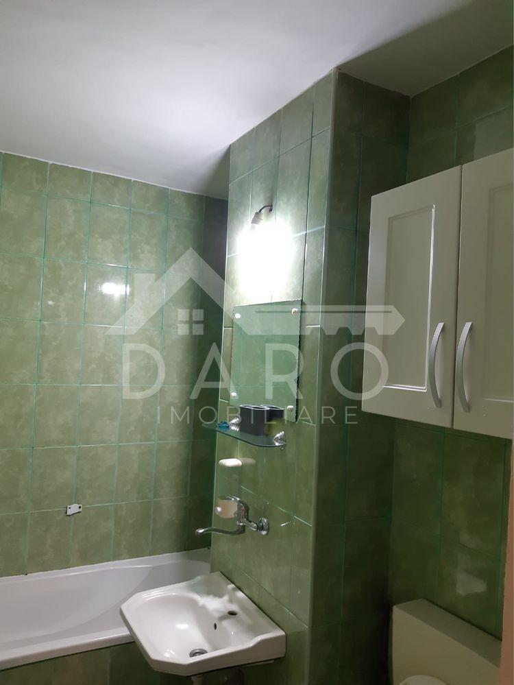 Inchiriez apartament doua camere - 5