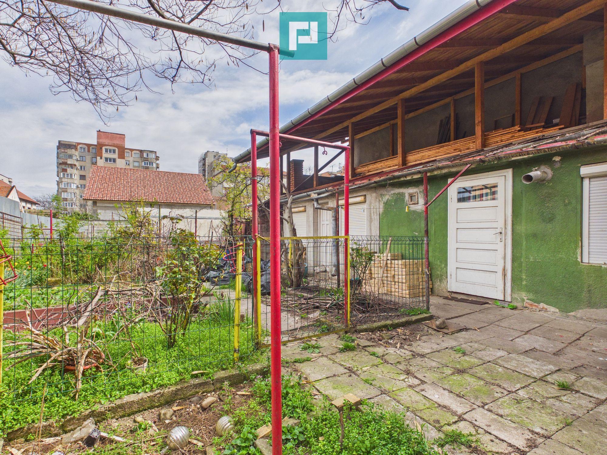 Casă – 5 camere | Cantemir -Zona centrala - 9