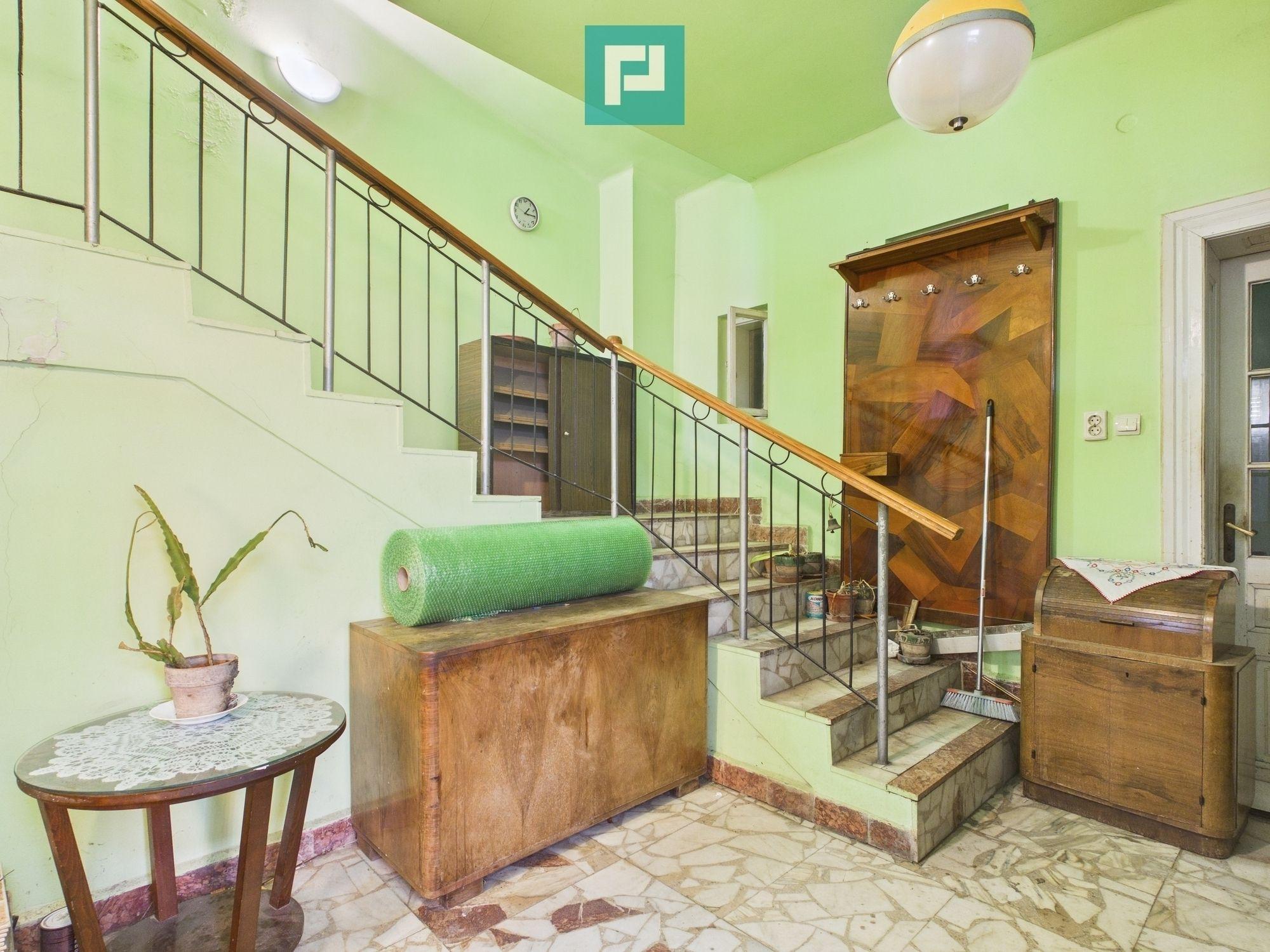 Casă – 5 camere | Cantemir -Zona centrala - 1