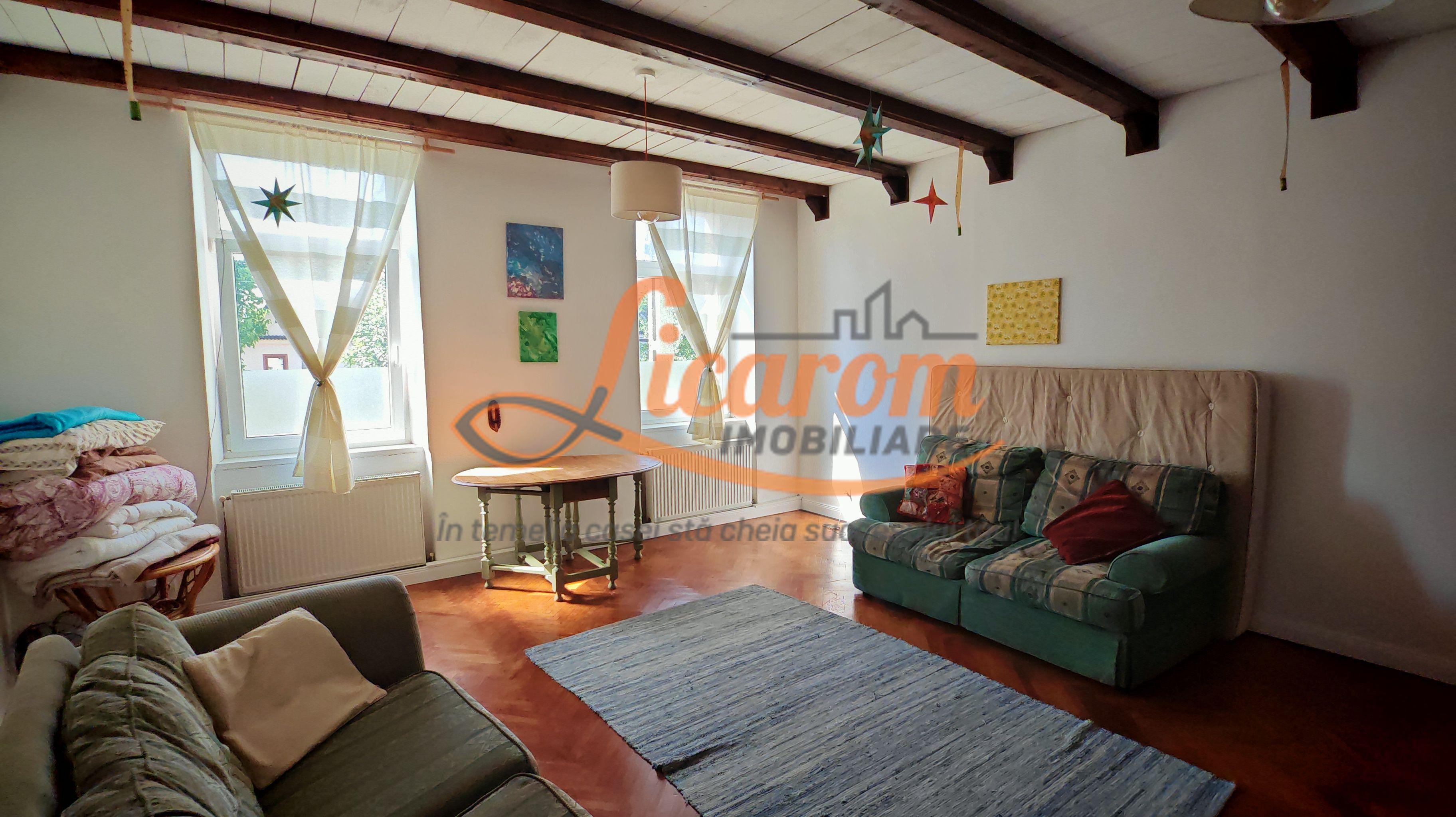 CASA SASEASCA comuna VULCAN,zona foarte buna,teren 3000 mp - 13
