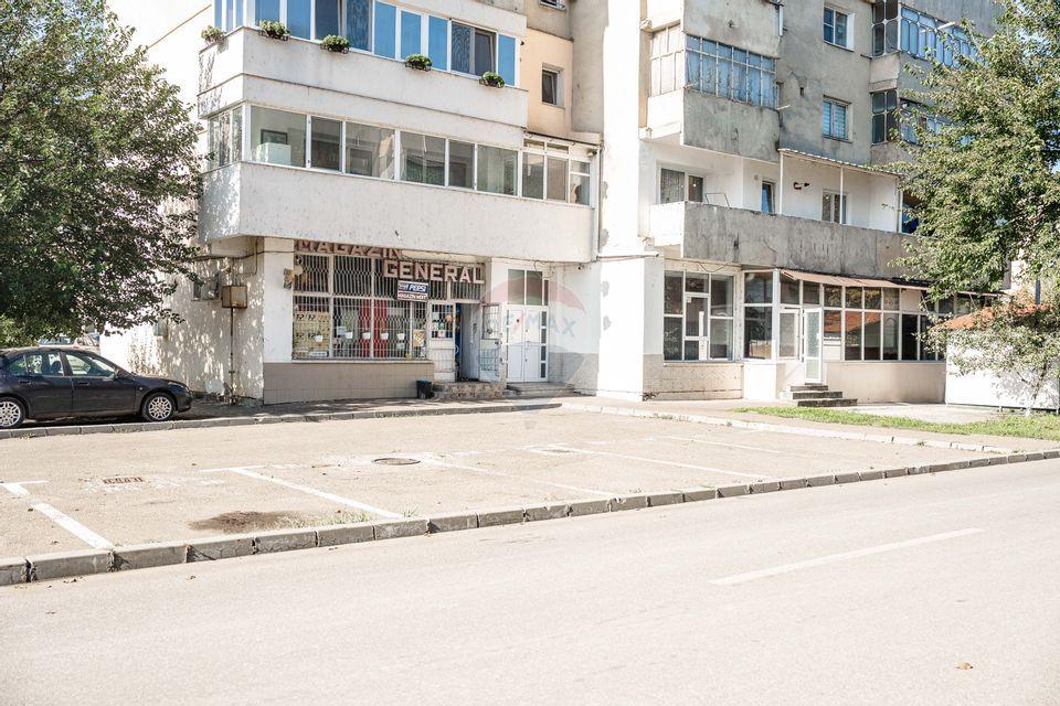 Spațiu comercial 159 mp intrare Strand lângă viitorul Aqua Park Roman - 2