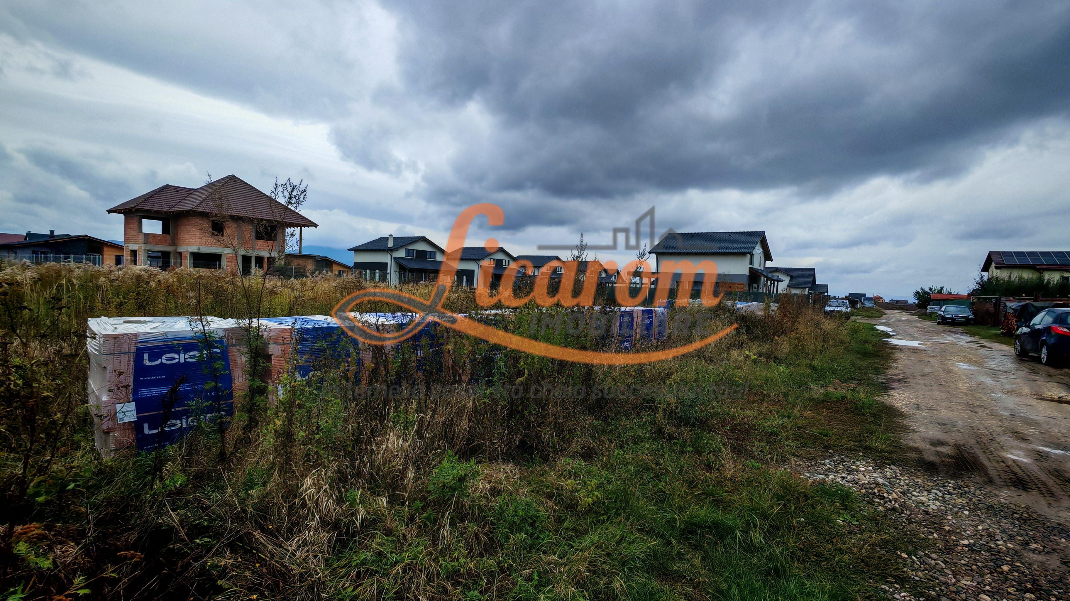 Teren intravilan 500 mp localitatea Cristian Brasov pret 58000 euro - 1