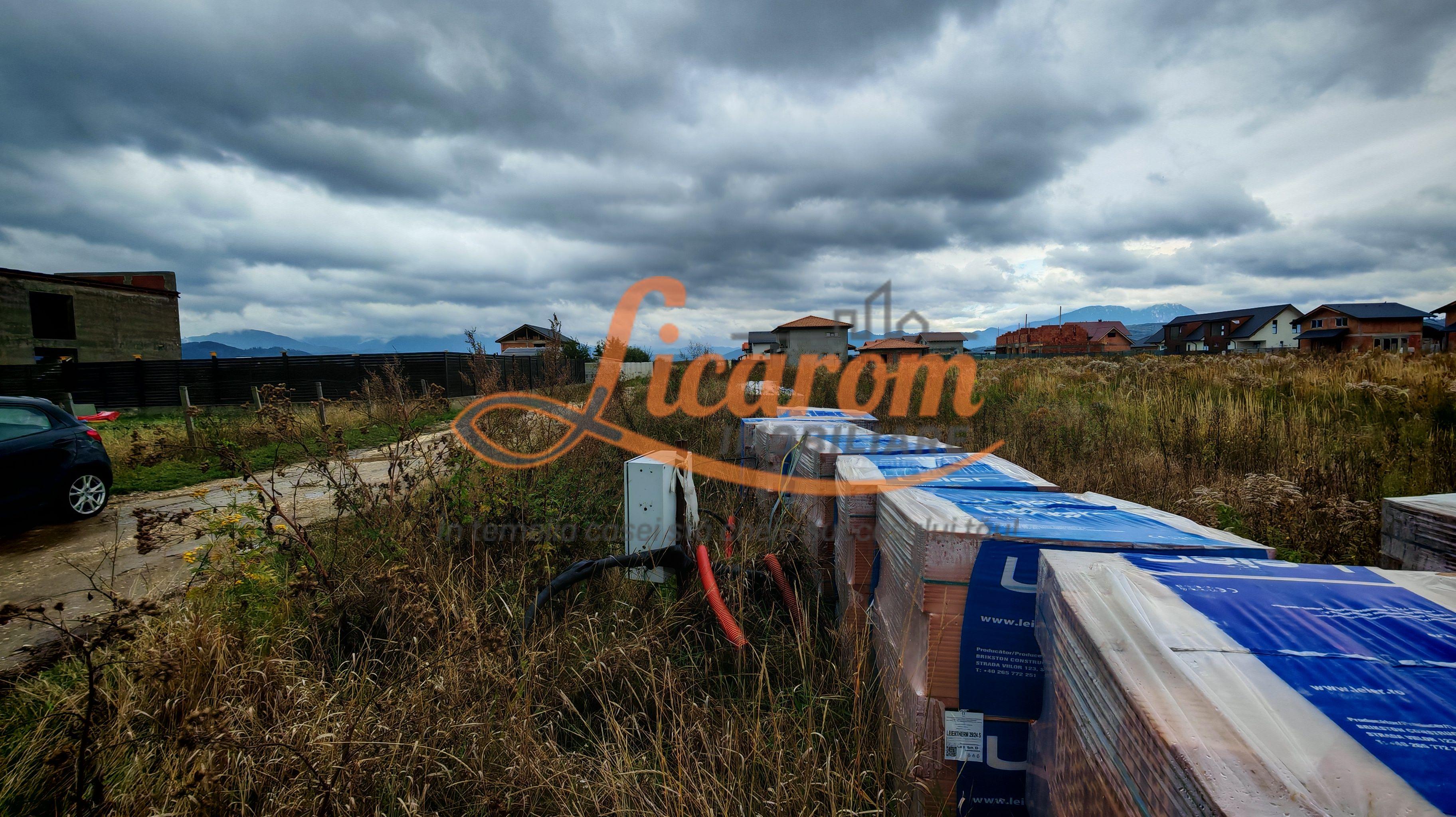 Teren intravilan 500 mp localitatea Cristian Brasov pret 58000 euro - 2