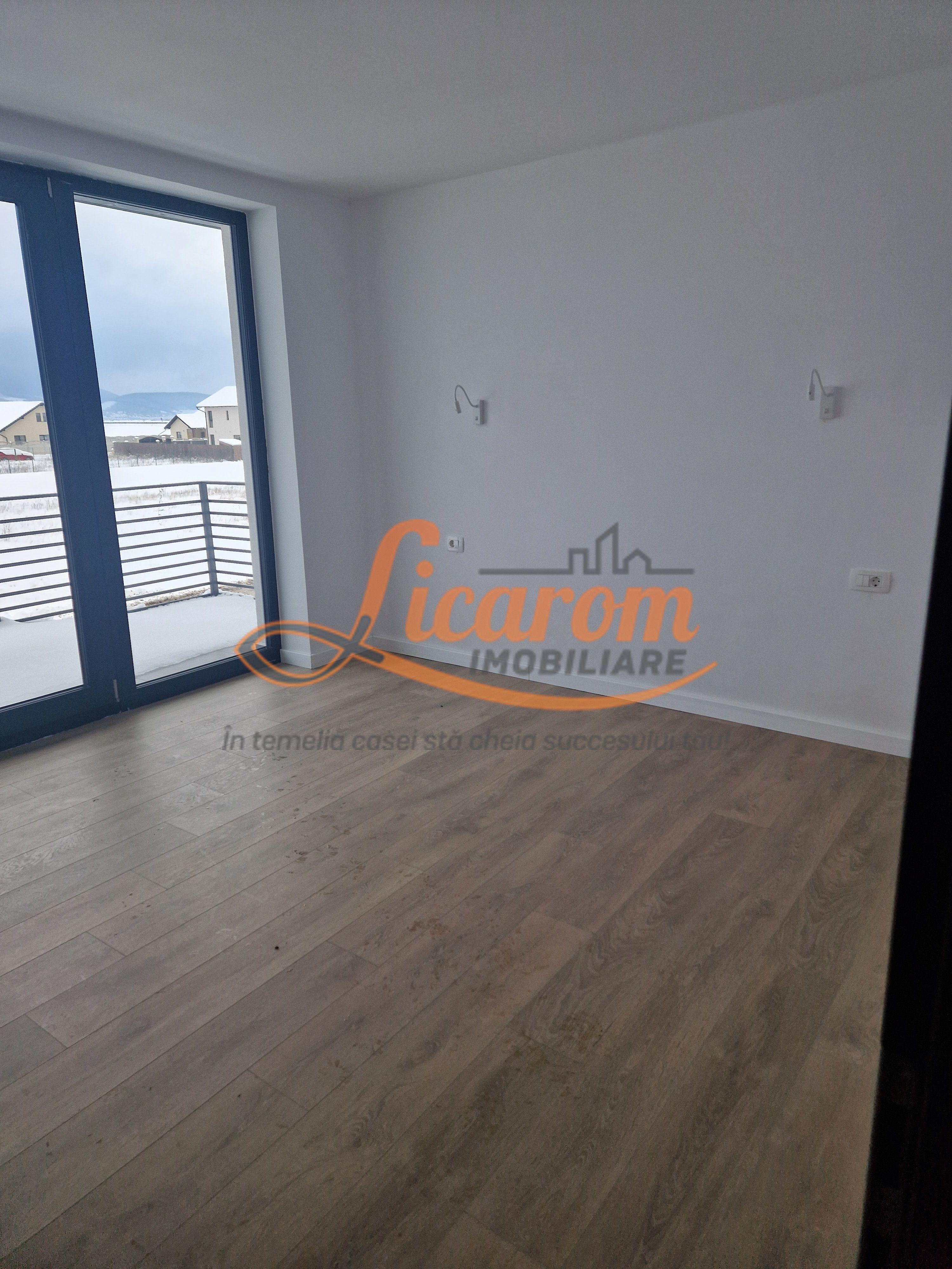 Vila "La Cheie"P+E in Cristian zona in dezvoltare,teren 600 mp - 5