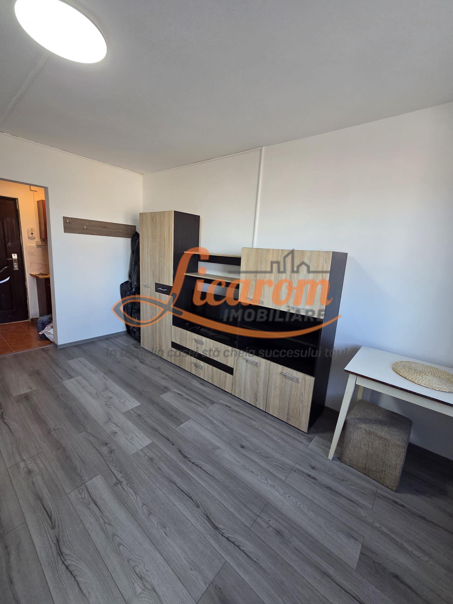 Garsoniera 22 mp,transformata din camera de camin,recent renovata. - 2