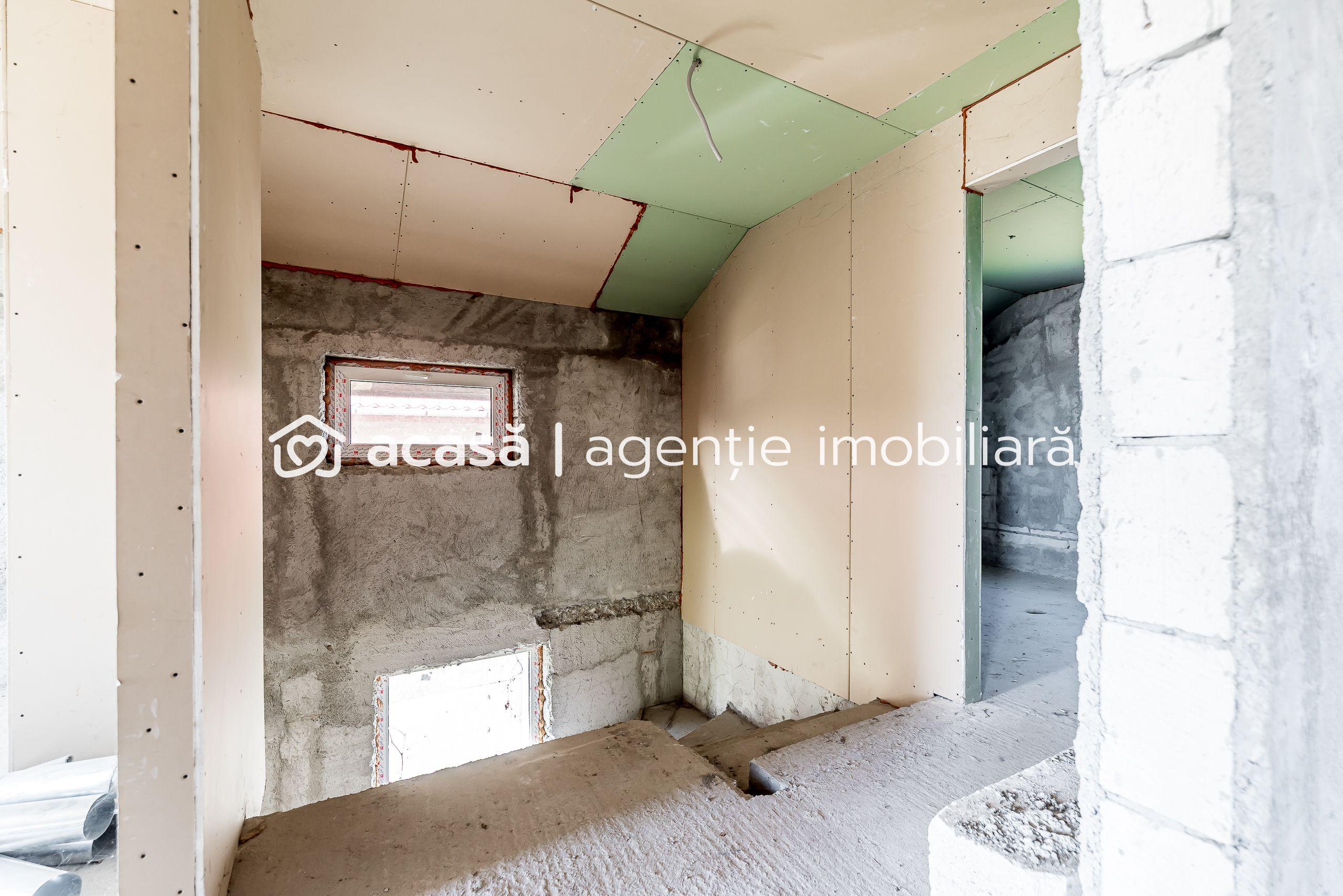 🏡 Casă P+1 la gri | 239 mp construiți | Călugareni -14 km de Arad - 10