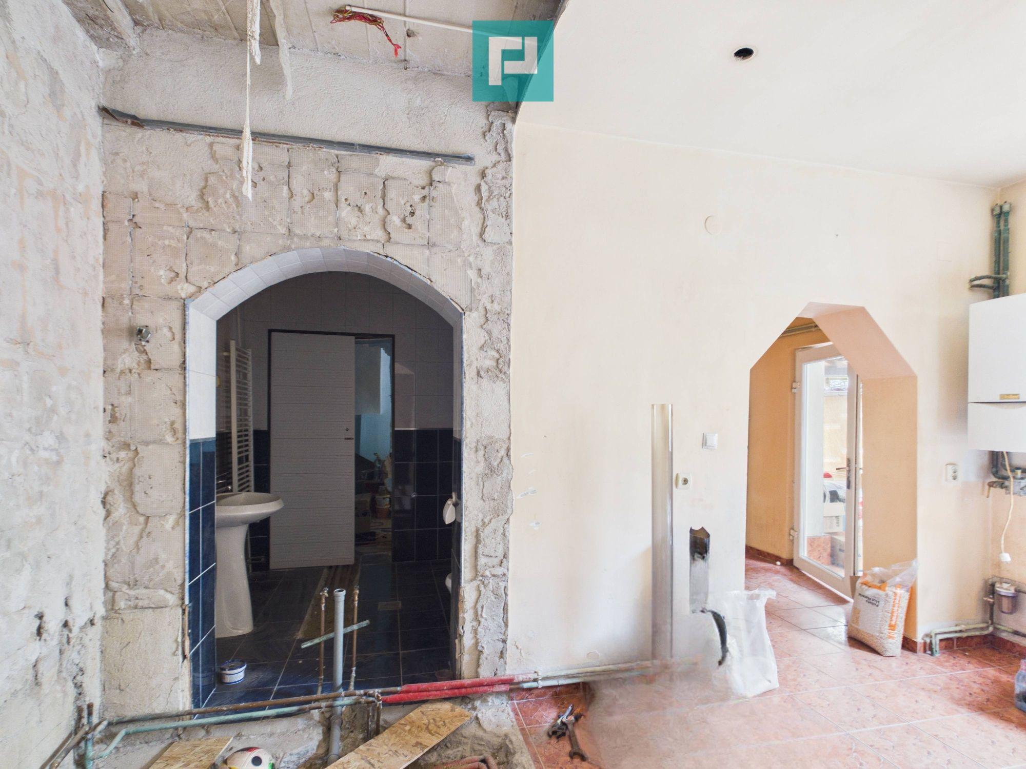 Casă + afacere activă | Venit 1100€/lună - 5