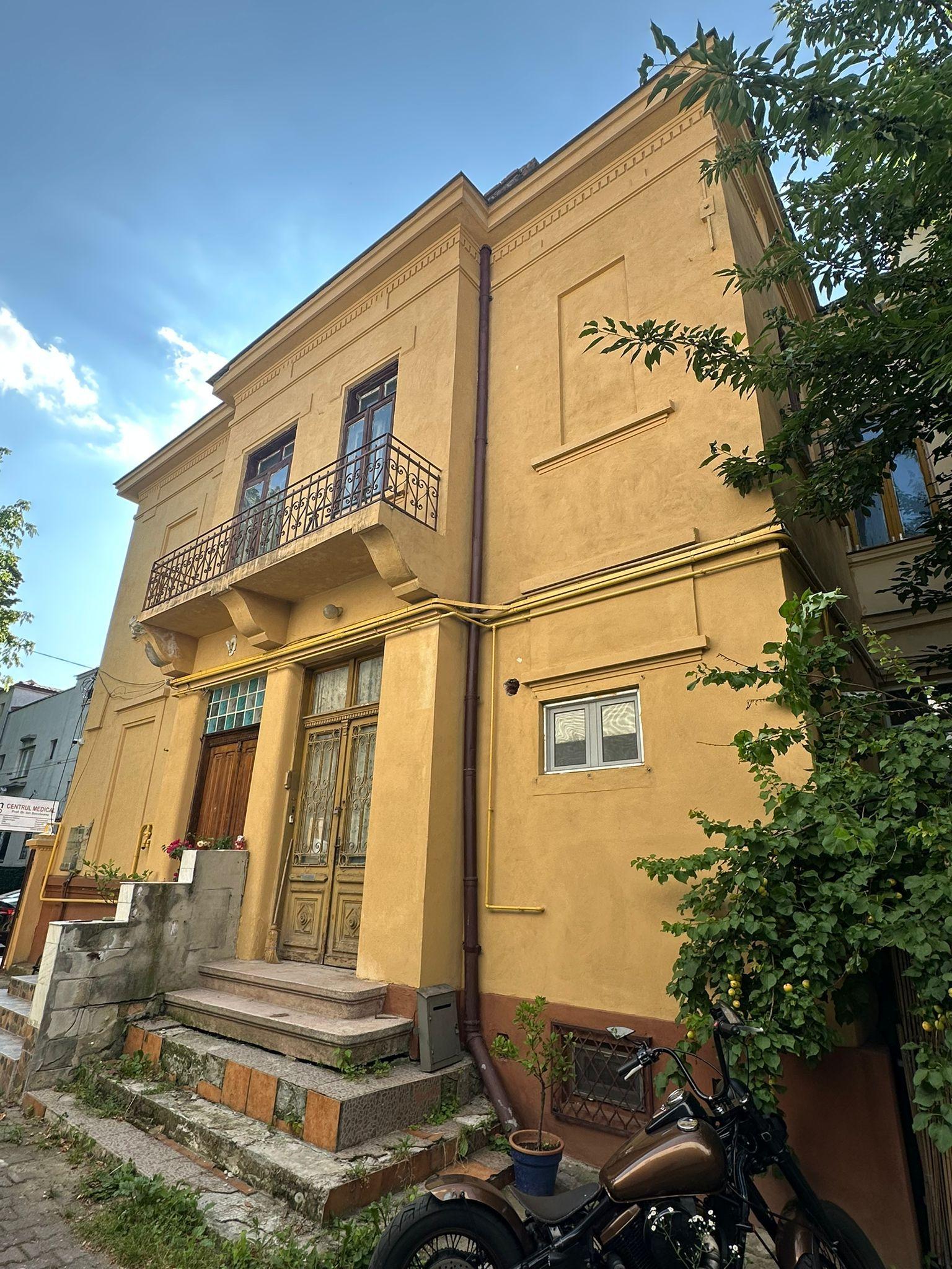 Apartament in vila | 6 camere | Demisol + Parter | Cartierul Armenesc - 3