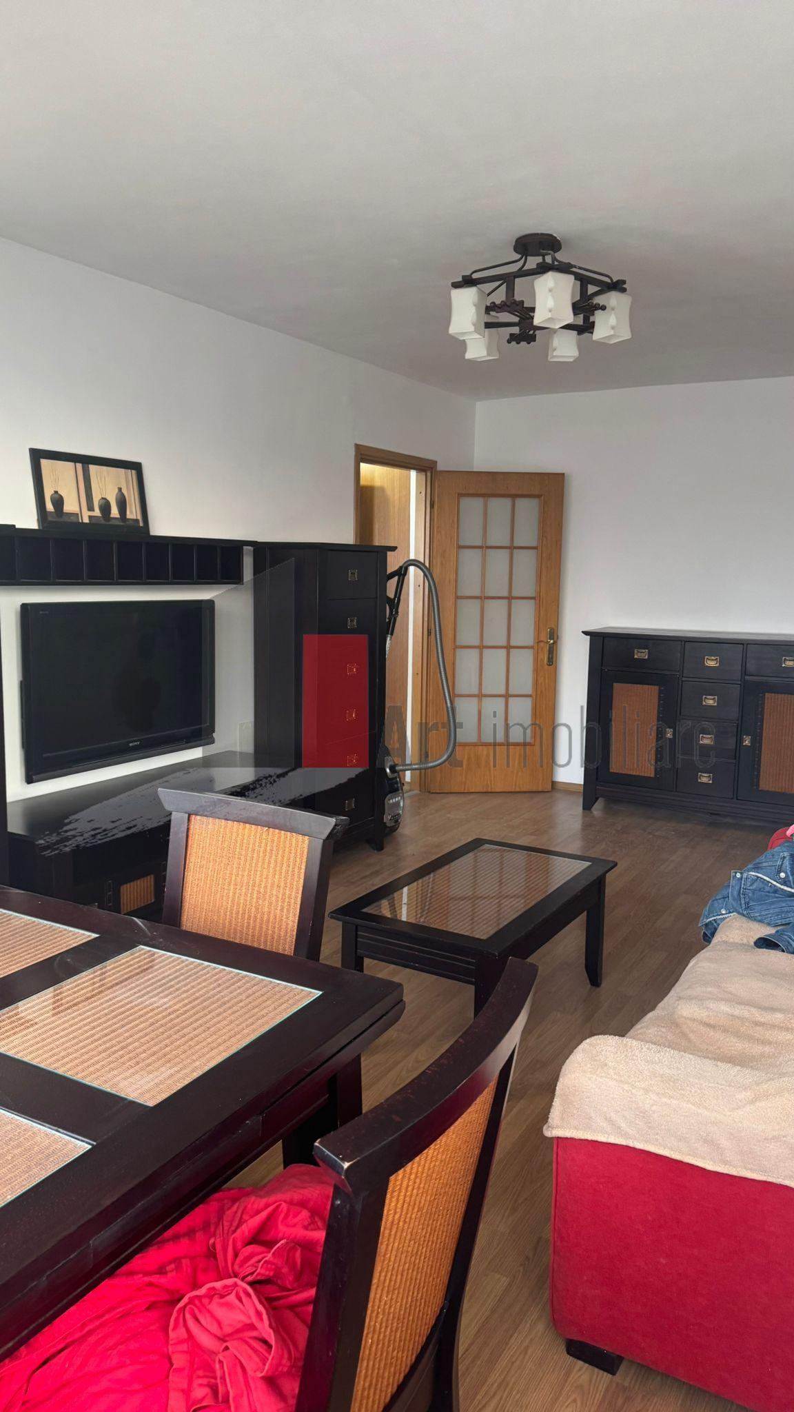 Apartament cu doua camere-Costin Georgian-Titan-Basarabia-Chisinau-loc parcare - 2