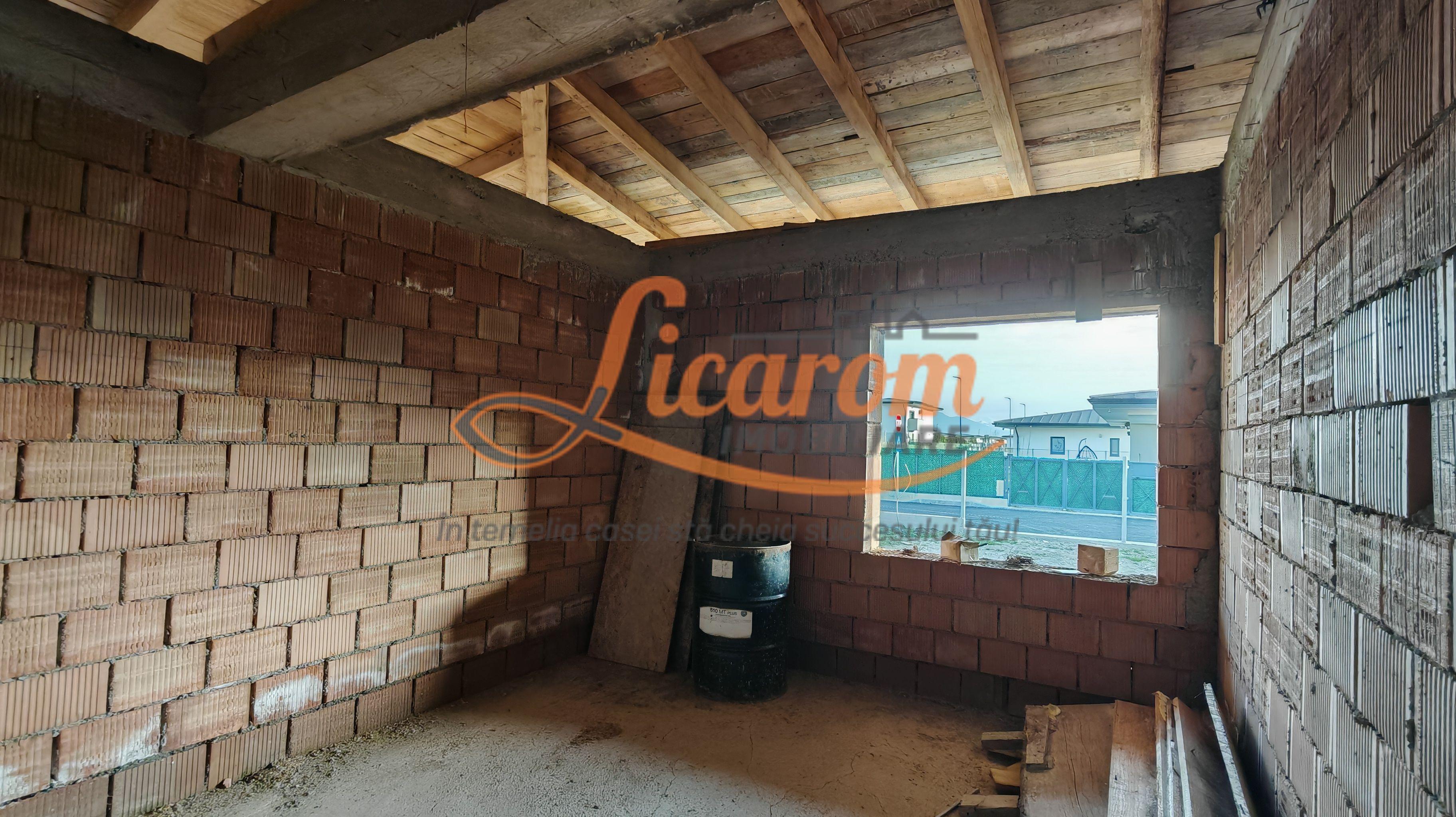 DIFERIT HAUS-CRISTIAN ,casa pe PARTER,3 camere, teren 500 mp - 8