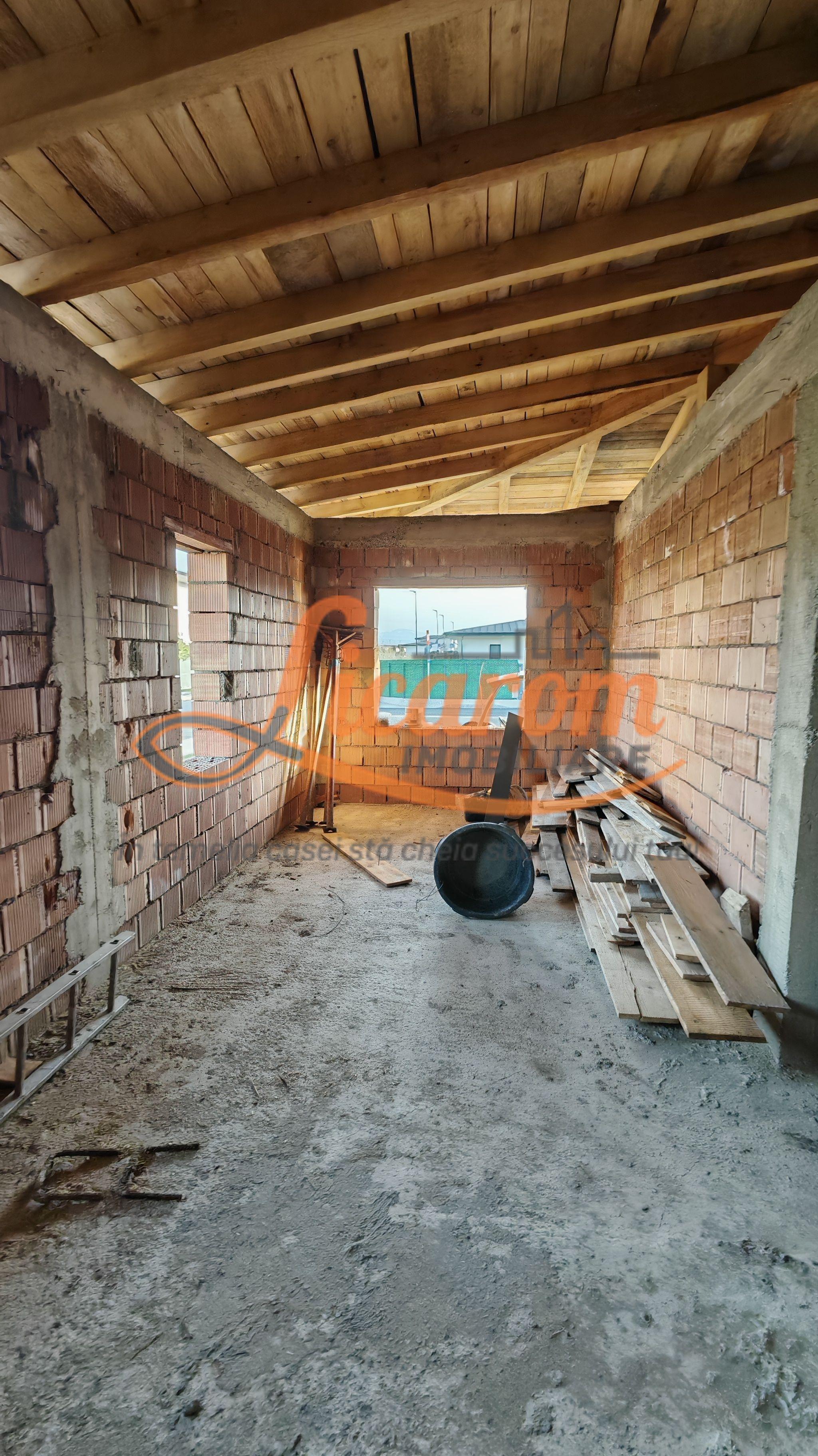 DIFERIT HAUS-CRISTIAN ,casa pe PARTER,3 camere, teren 500 mp - 12