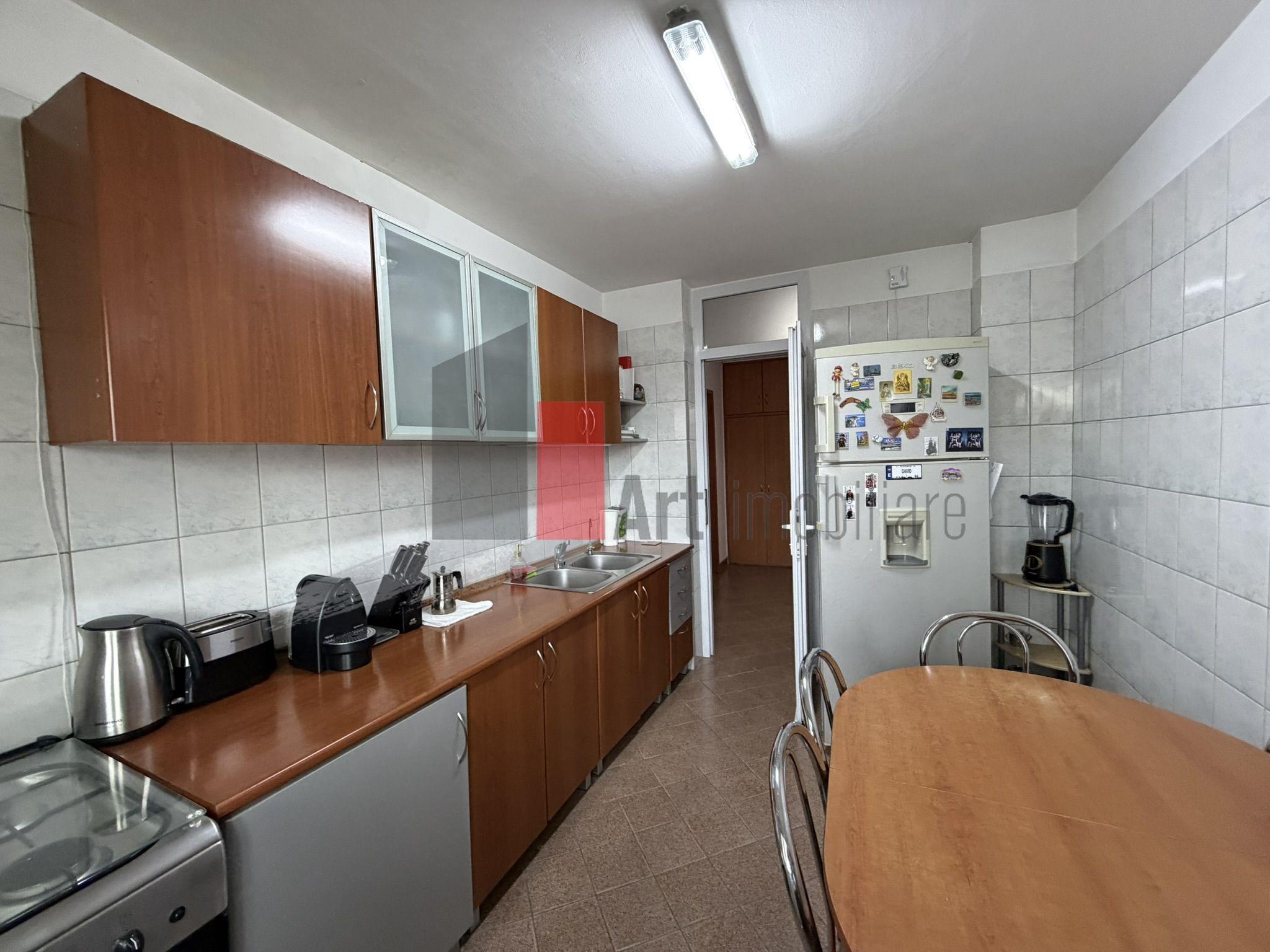 Apartament 4 camere zona Aparatorii Patriei\Berceni - 6