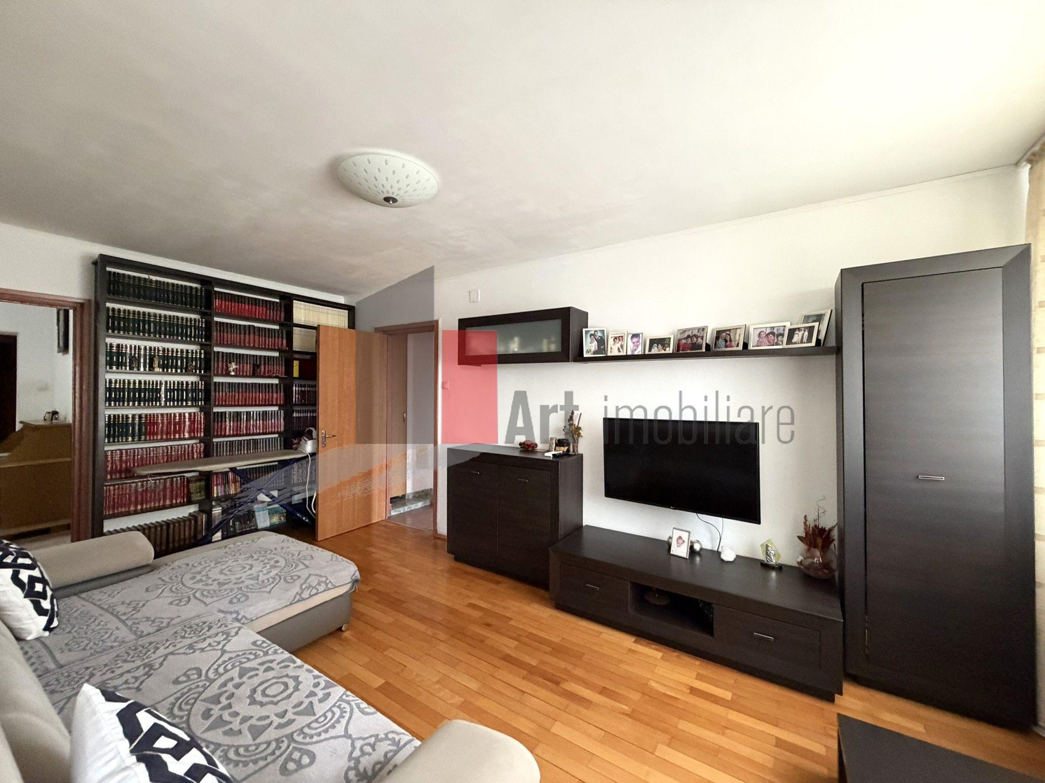 Apartament 4 camere zona Aparatorii Patriei\Berceni - 2