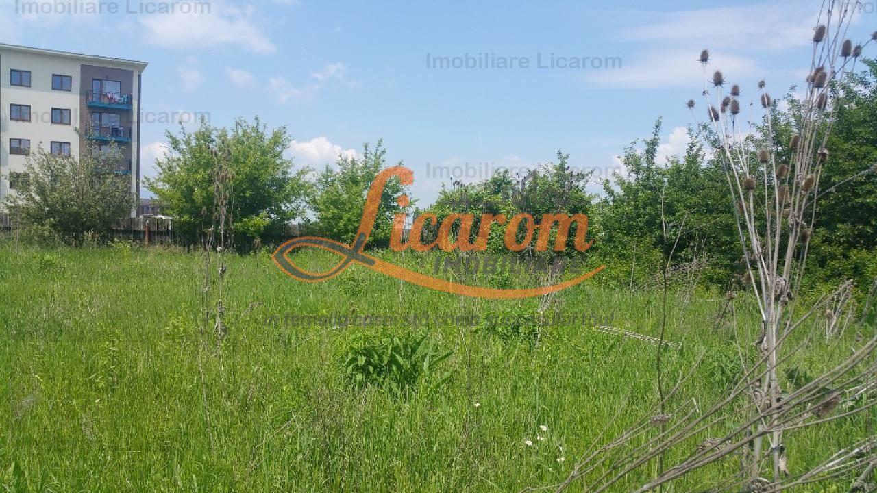 Teren 2000 mp,Tractorul 7,ideal constructie blocuri pret 160 eur/mp - 2