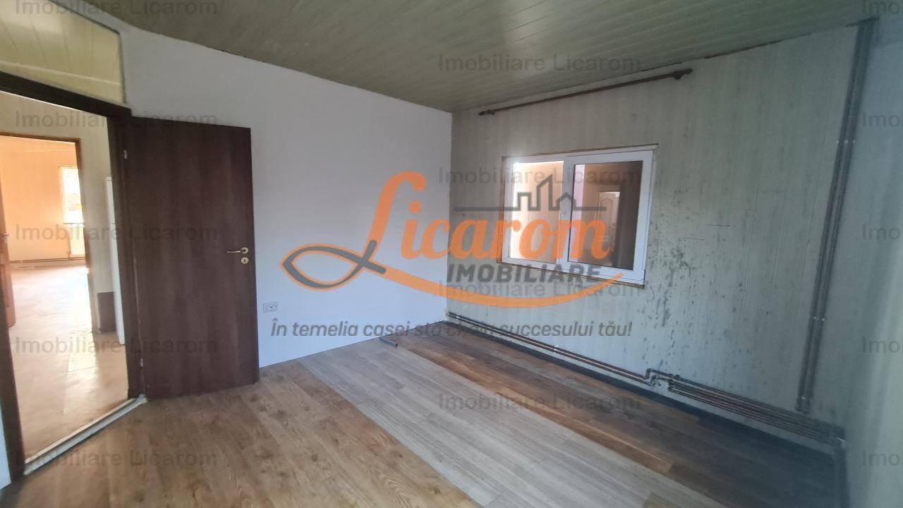 Proprietate in Cristian cu trei constructii+o fundatie,450000euro - 34