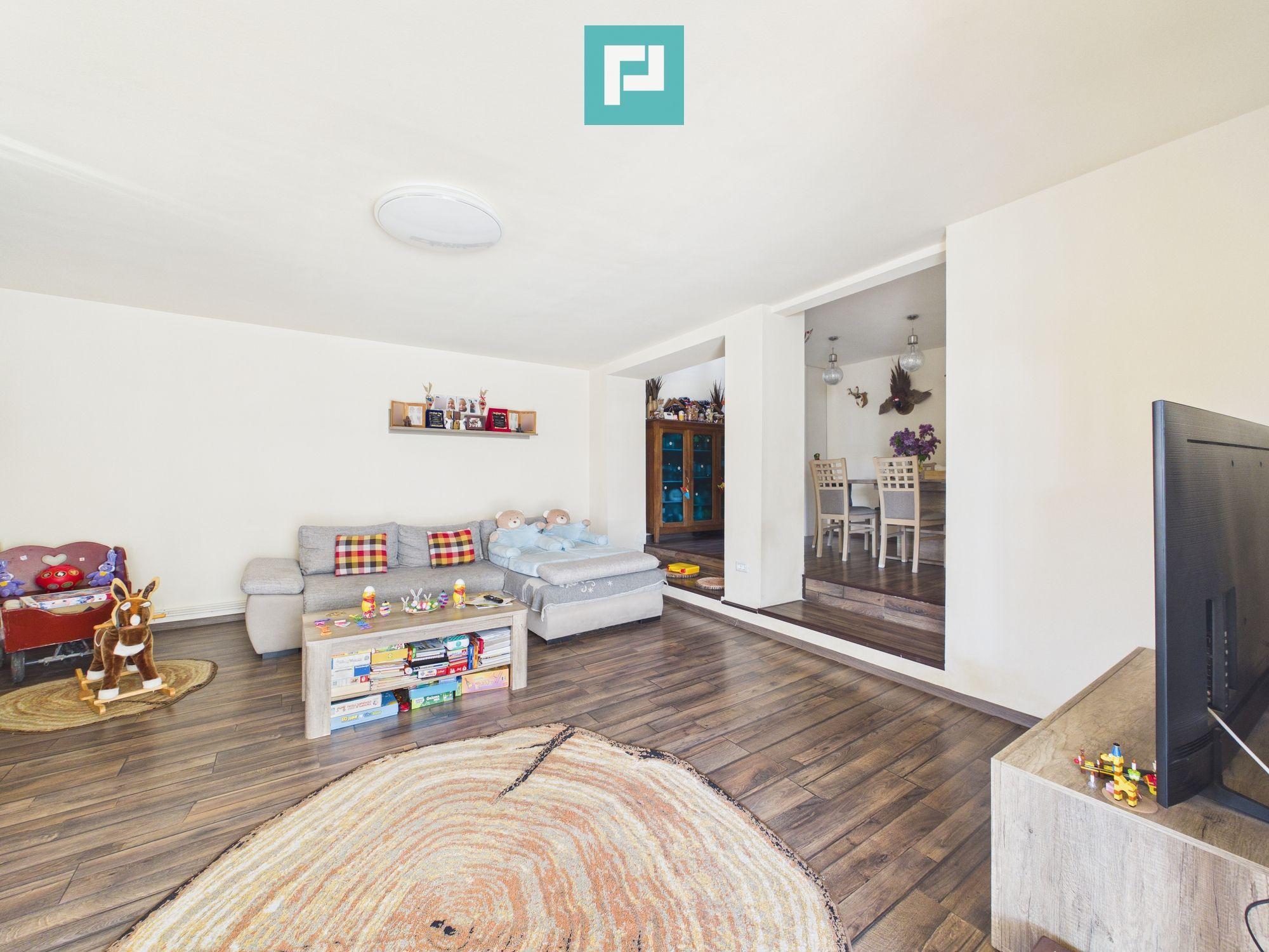 Casă individuală P + E | Spațioasă | Săcălaz | - 10