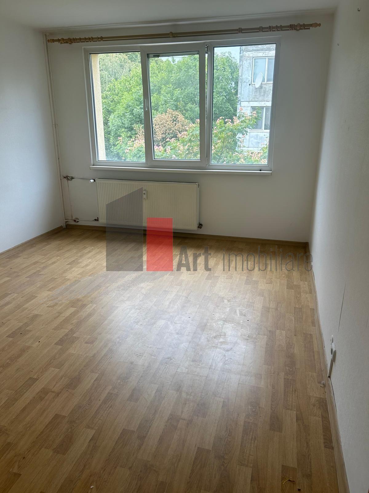 Vânzare apartament 4 camere decomandat Bd. Brâncoveanu - Izvorul Rece - 7