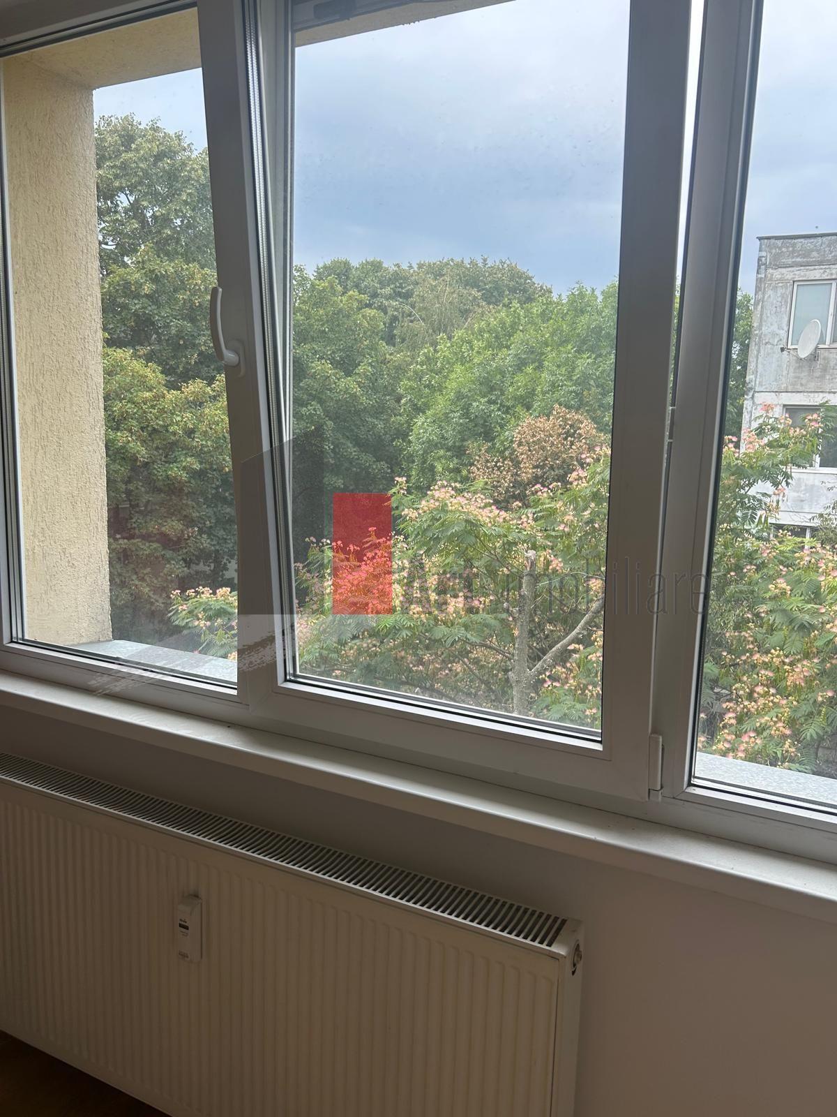 Vânzare apartament 4 camere decomandat Bd. Brâncoveanu - Izvorul Rece - 5