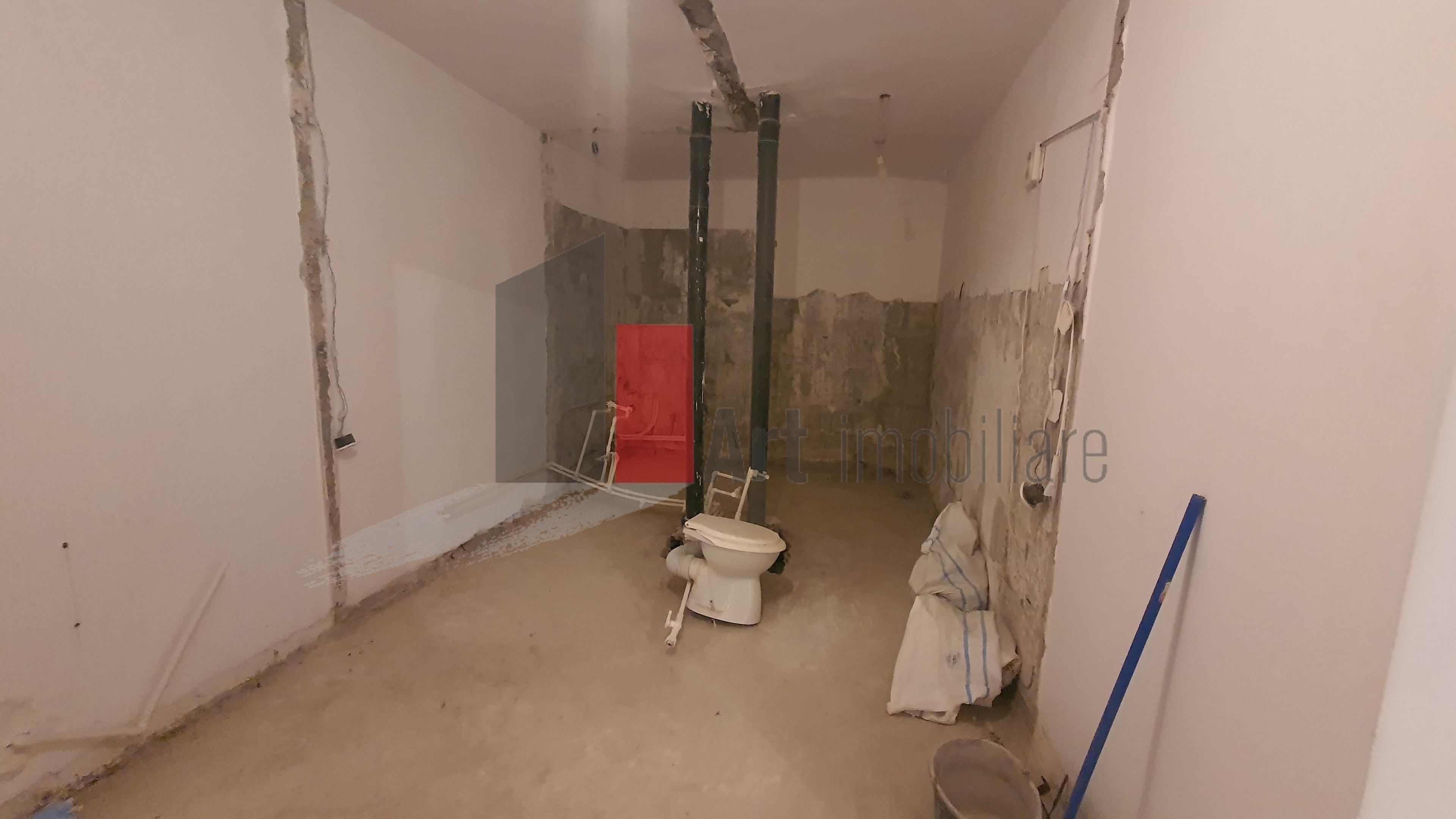 Ap 4 cam Giurgiu decomandat, parter - 8