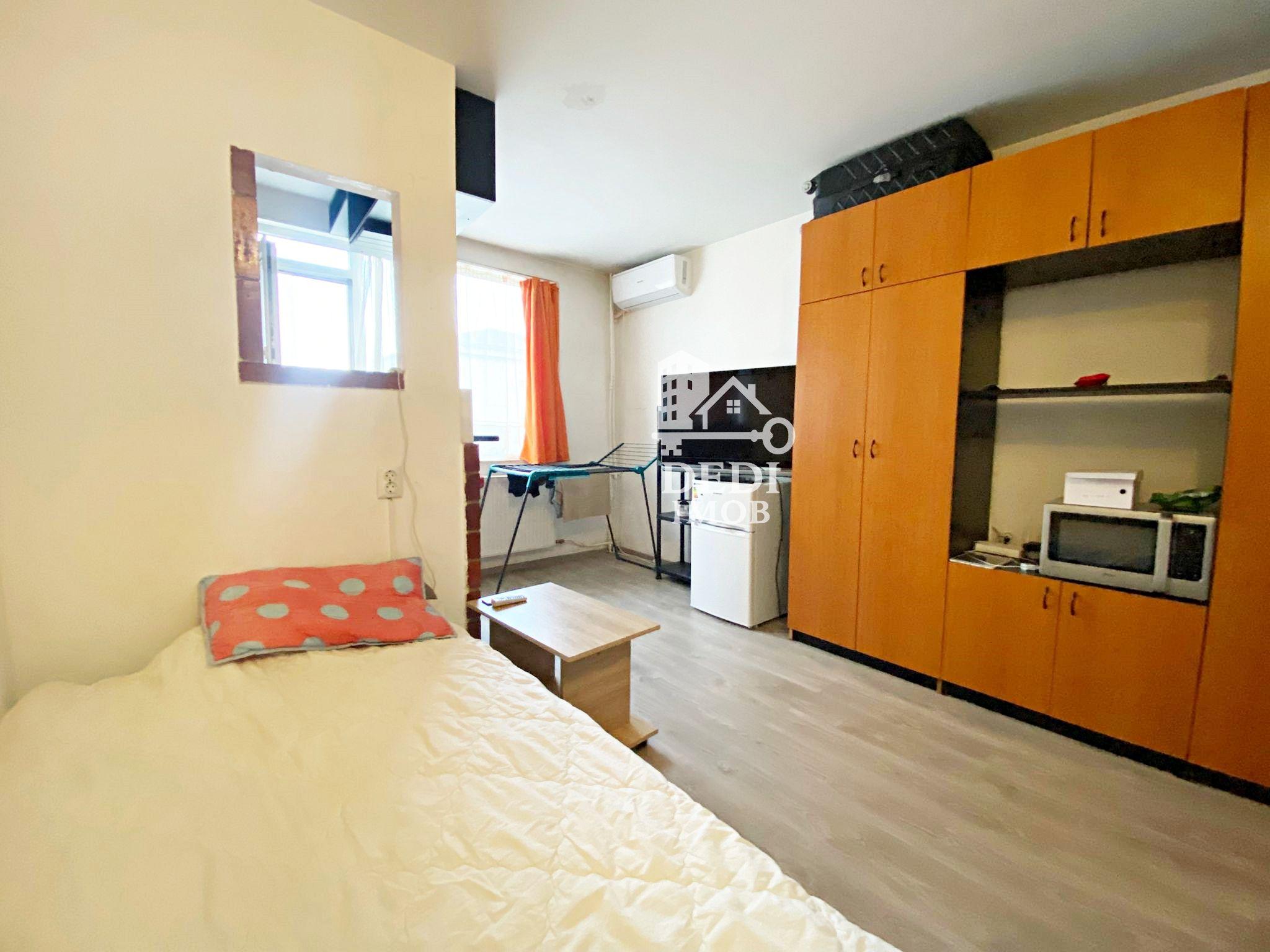 Apartament 1 camere de inchiriat in zona Rogerius, Oradea - 2