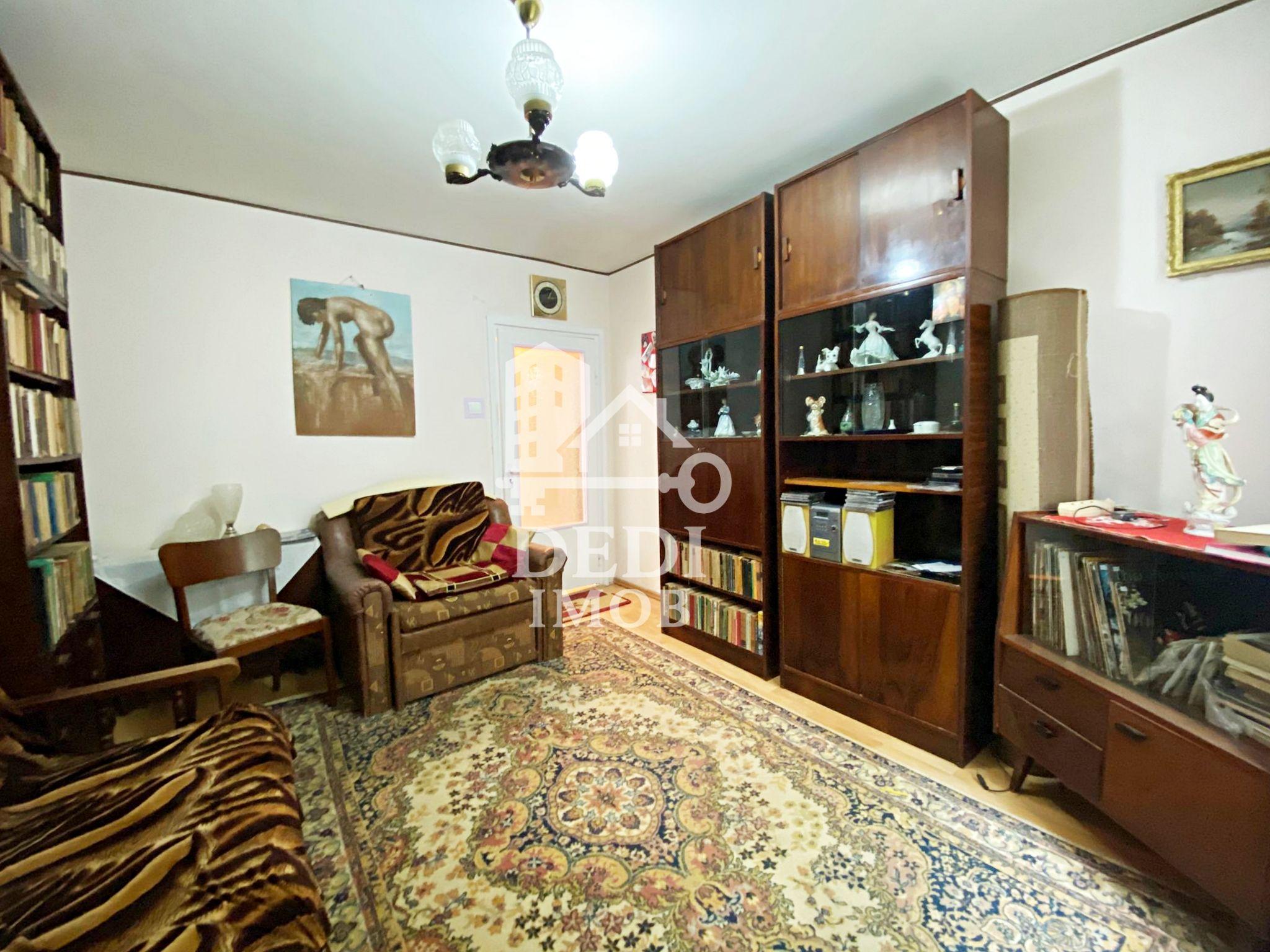 Apartament cu 2 camere de vanzare zona Rogerius, Oradea - 3