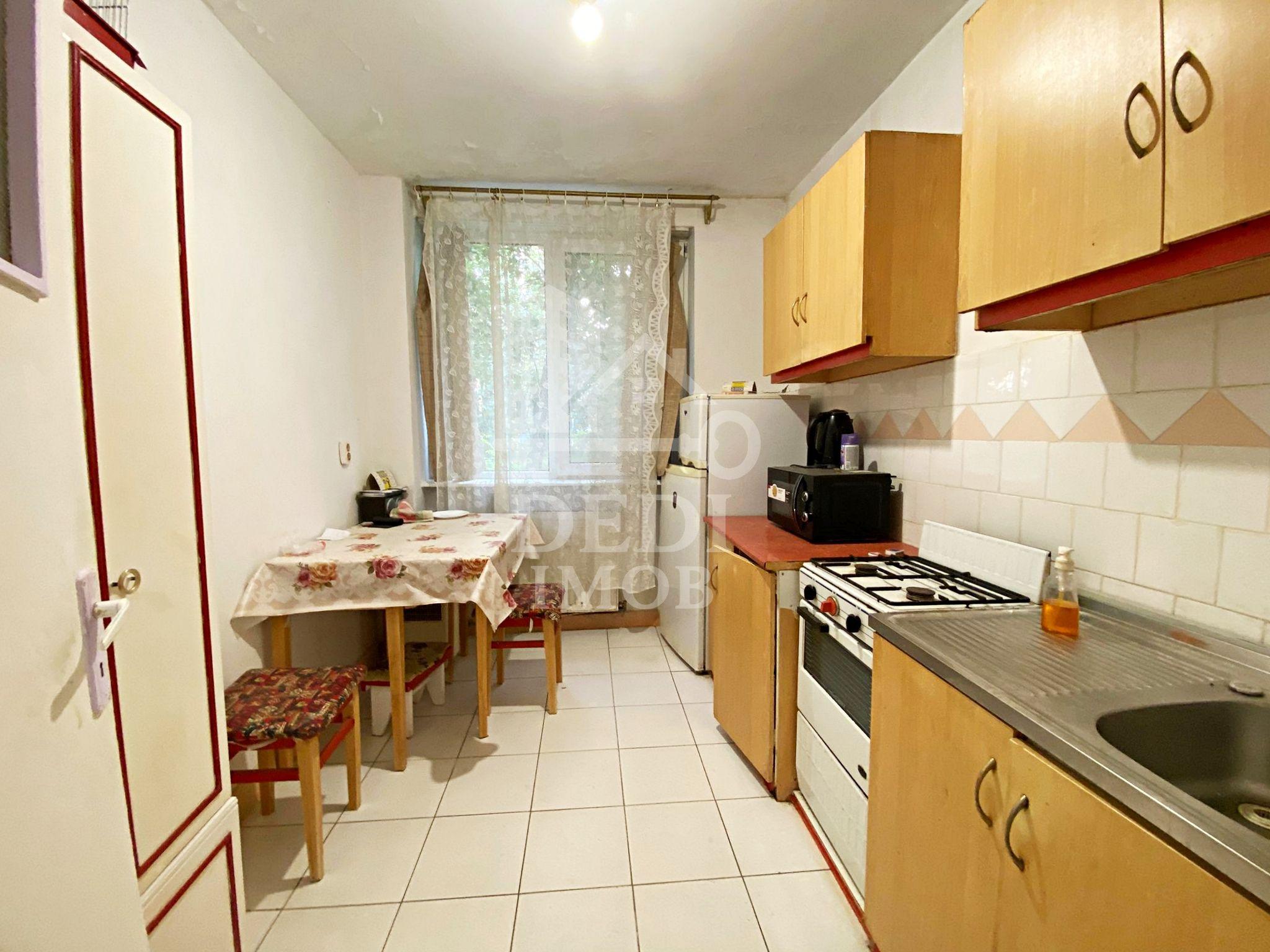 Apartament cu 2 camere de vanzare zona Rogerius, Oradea - 4