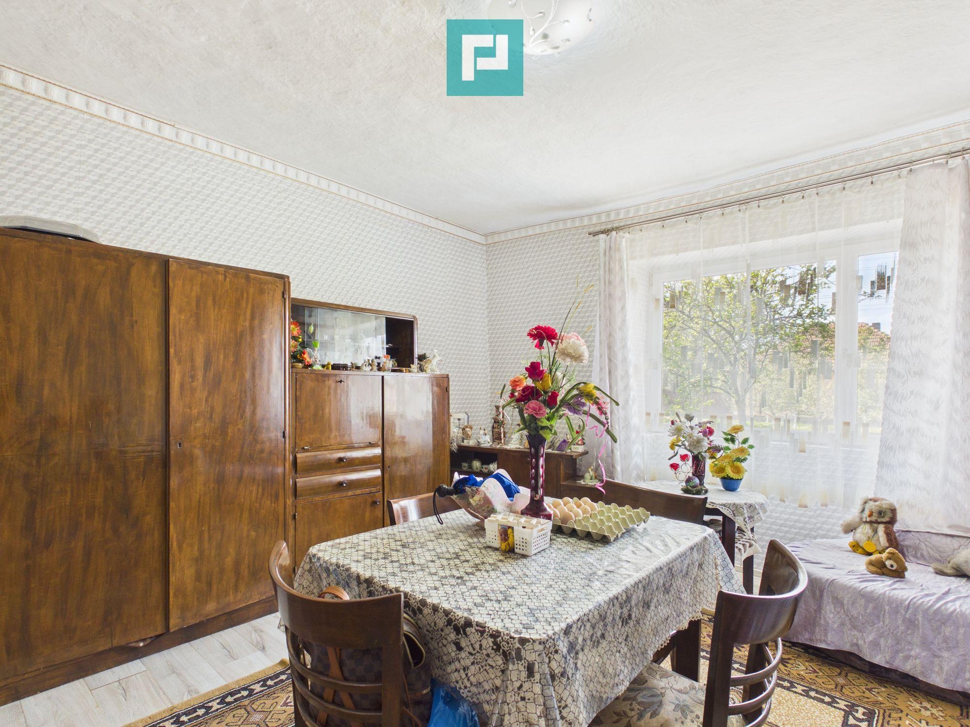 Casă cu 3 camere și 1047 mp în Peregu Mic - 16