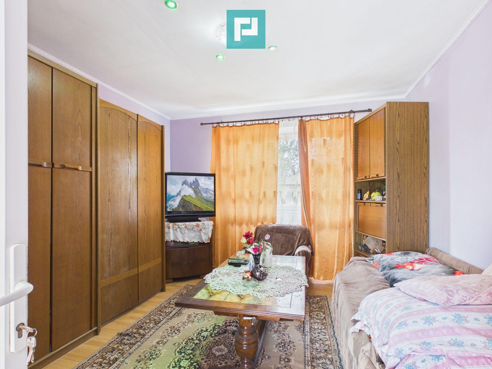 Casă cu 3 camere și 1047 mp în Peregu Mic - 13