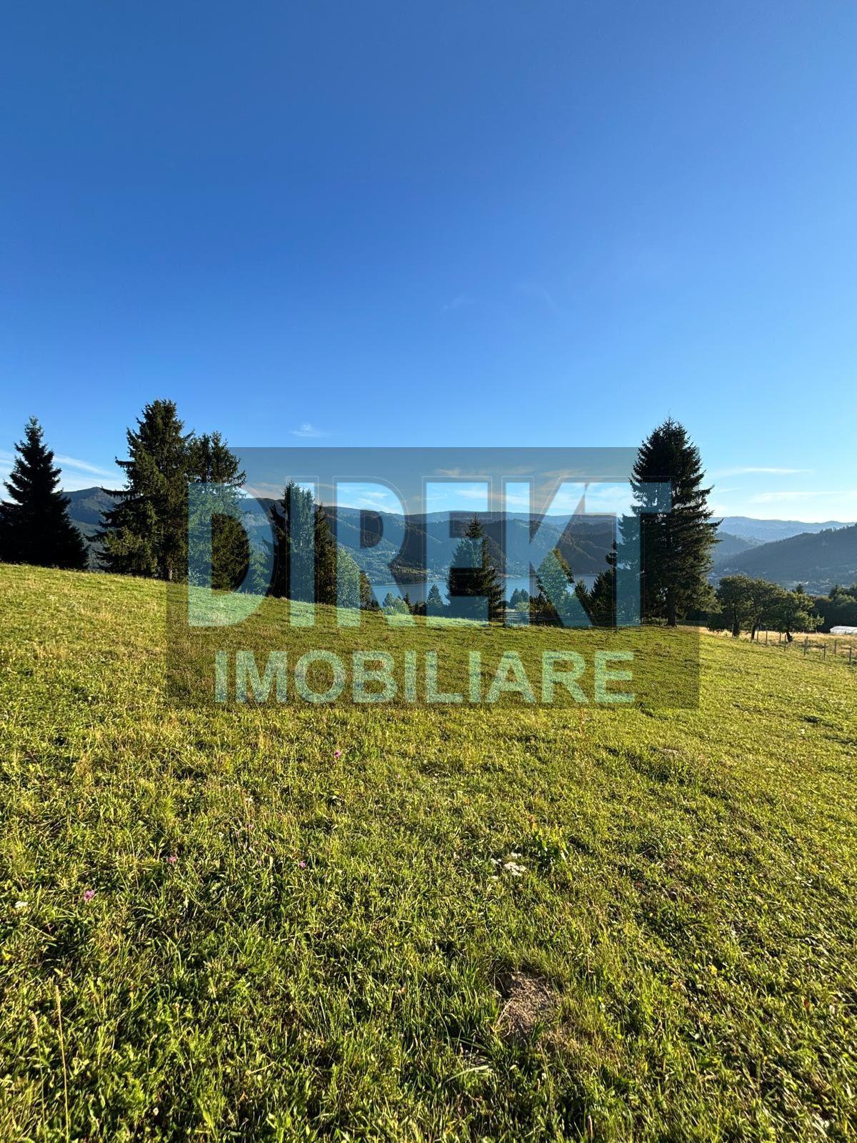 Teren cu view spre lac- 20 arii- - 1