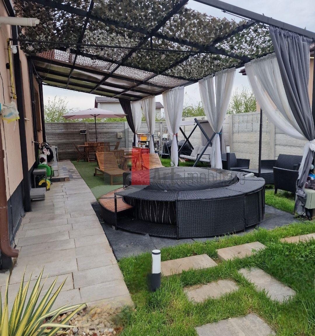 Vanzare casa moderna cu piscina si zona de fitness --Mihailesti - 1