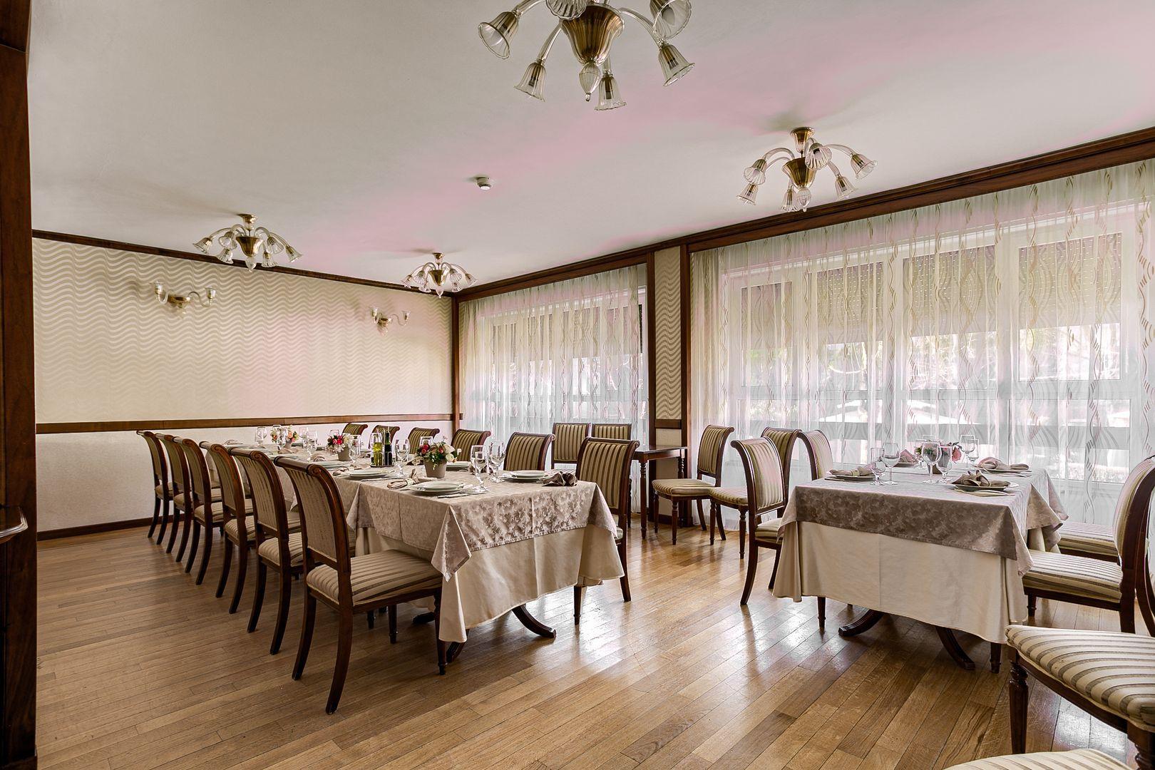Oportunitate de investiție: Hotel Best Western de 4 stele Arad - Român - 10