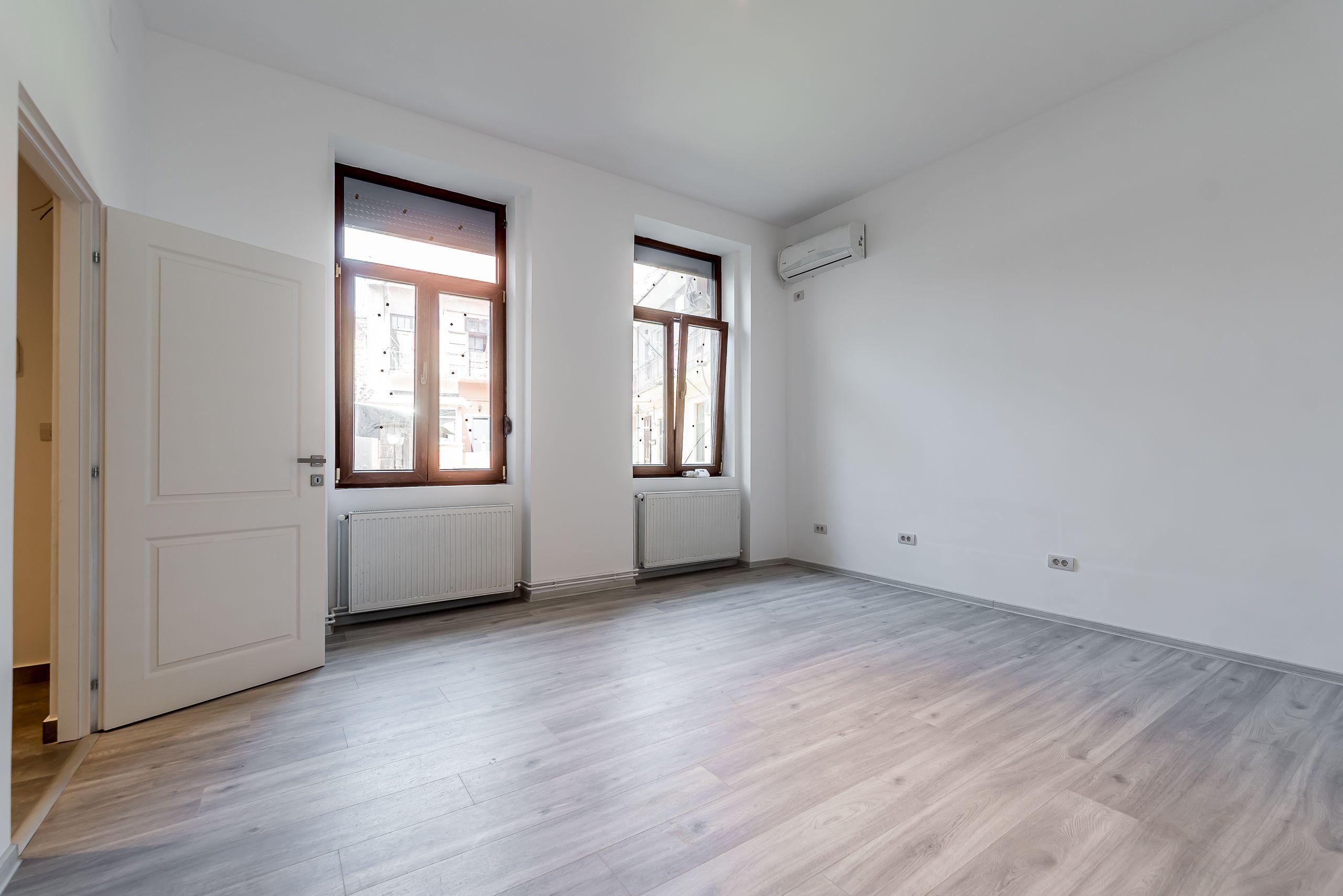 Central Arad | Apartament | 43 mp construiți | renovat - 1