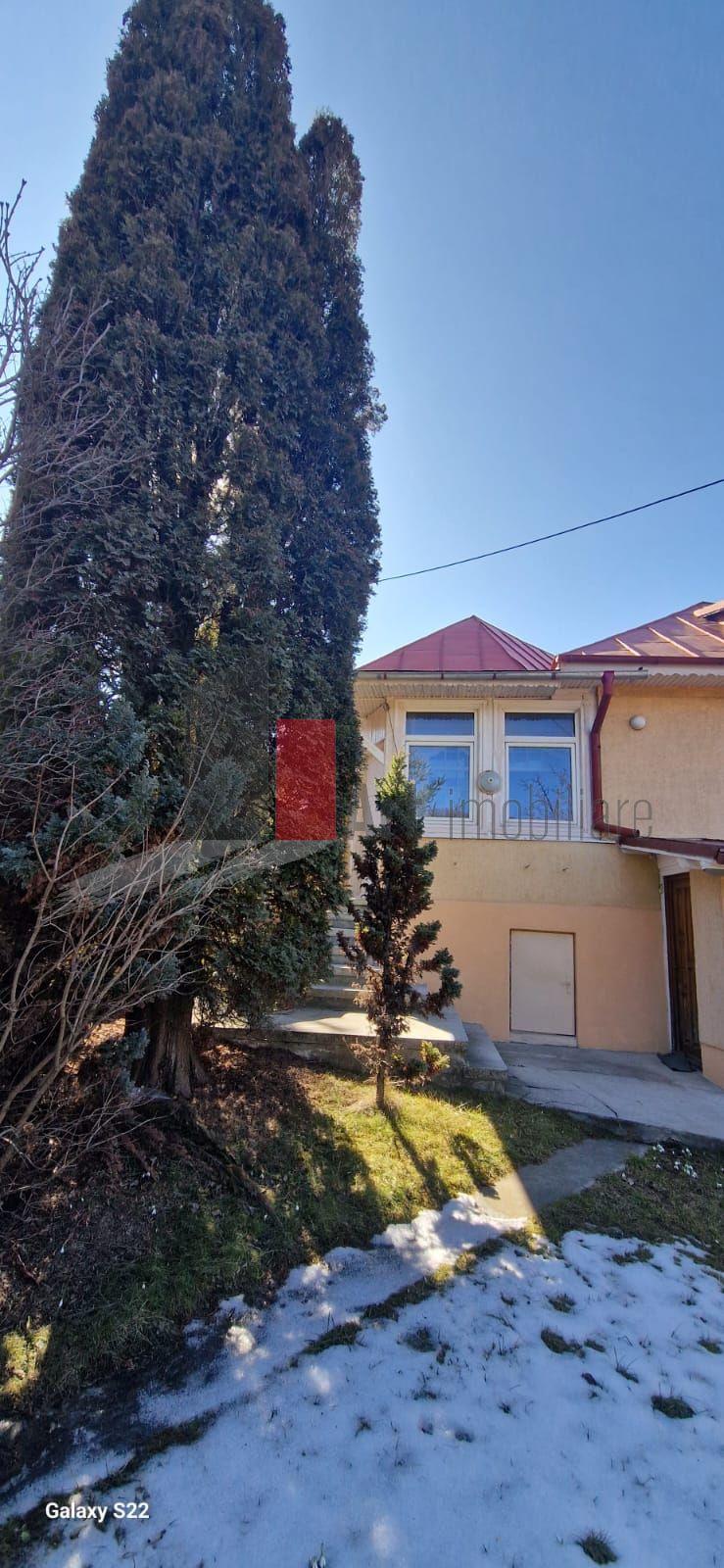 CASA DE VANZARE IN BUSTENI- POIANA TAPULUI - 4