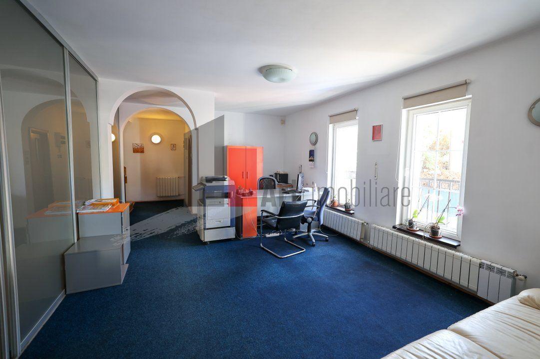 VILA IN DOMENII LOCATIE EXCELENTA - 10