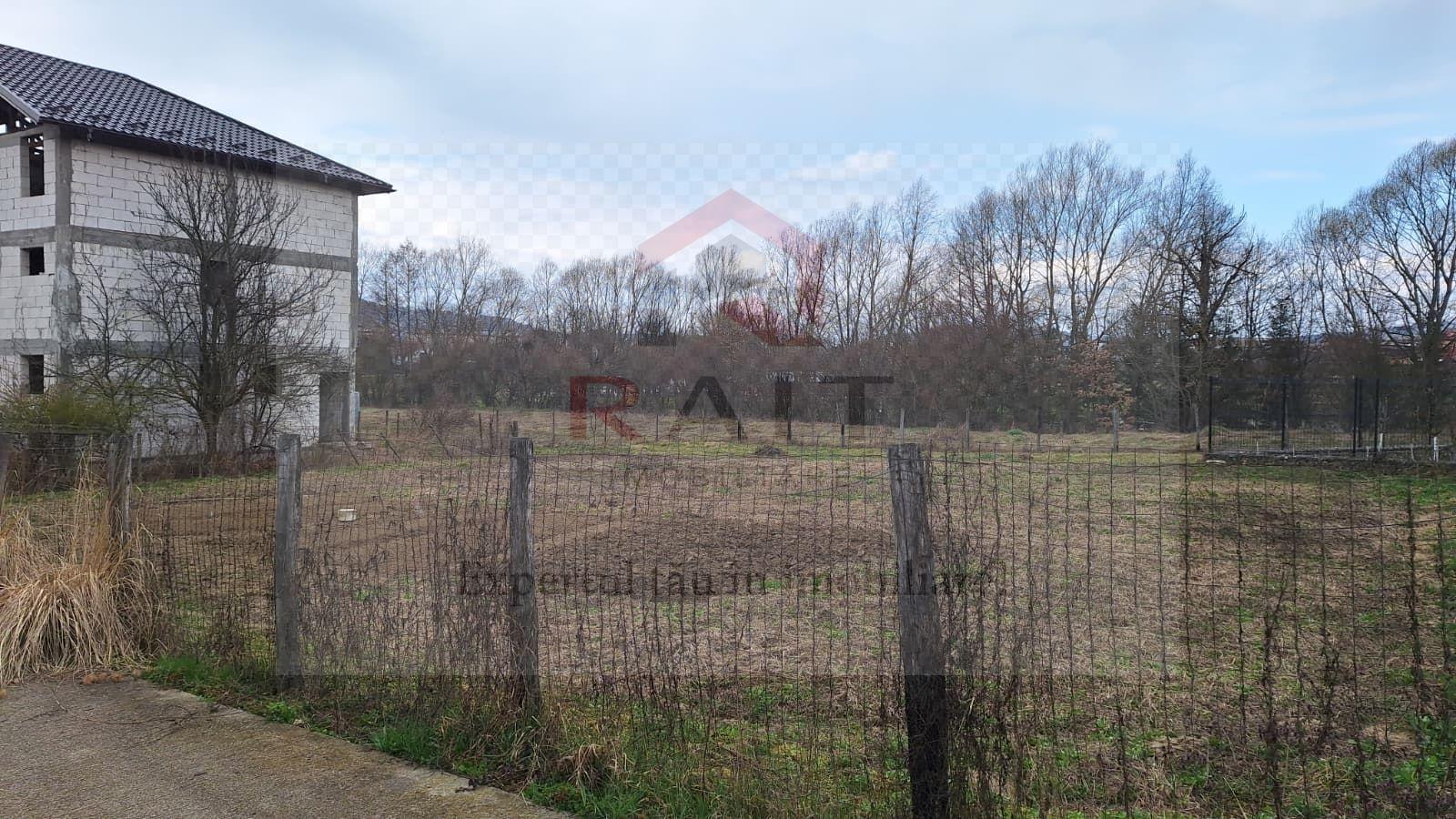 Teren intravilan Curtea de Arges - 3