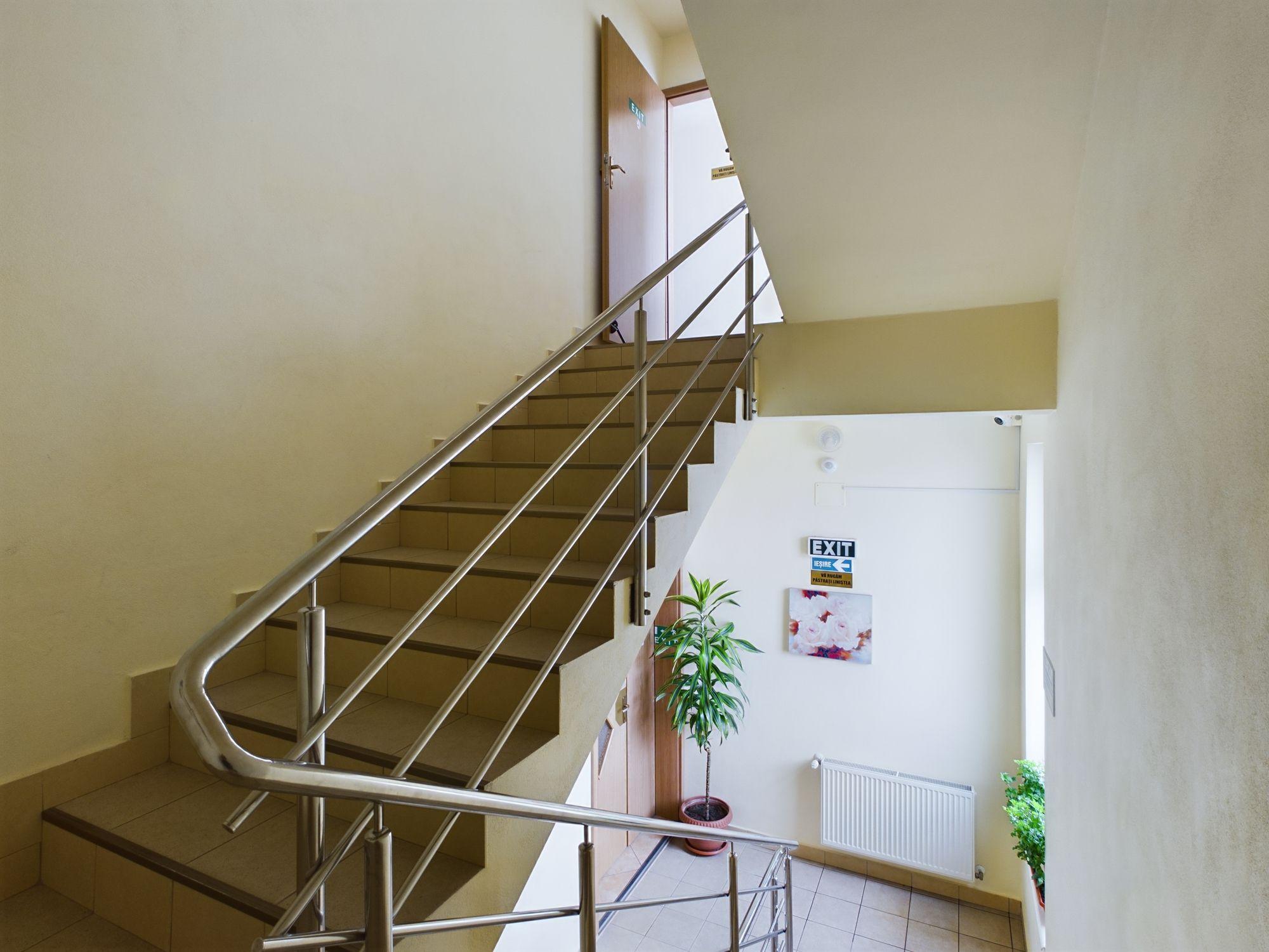 Pensiune in Arad (Vladimirescu) pe DN7 - 13