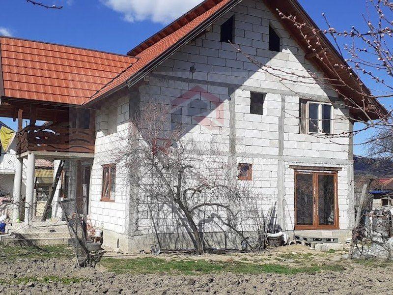 Casa de Vanzare Tigveni Arges - 4