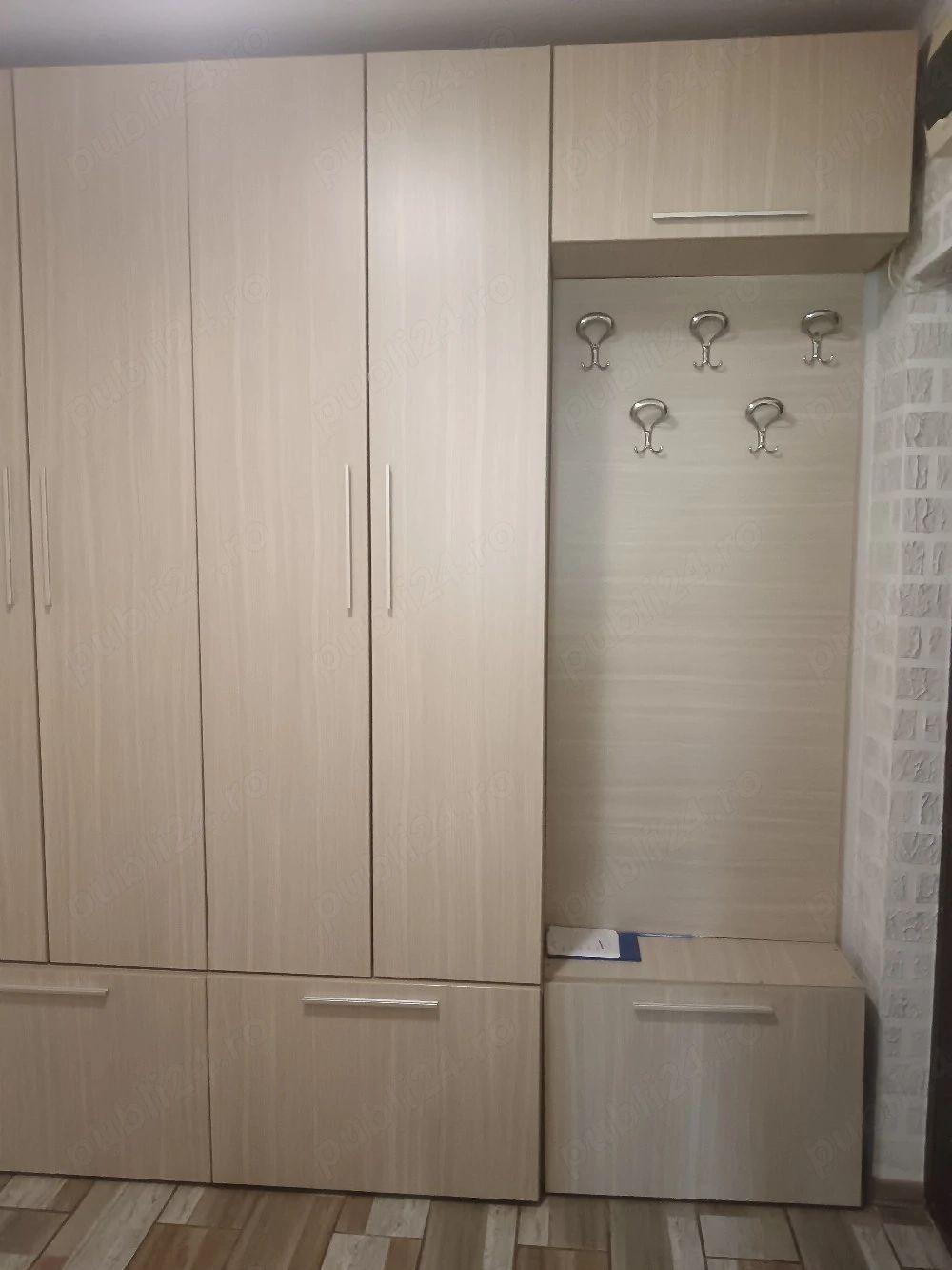 De inchiriat aparatament cu 2 camere, ultracentral , 400 euro