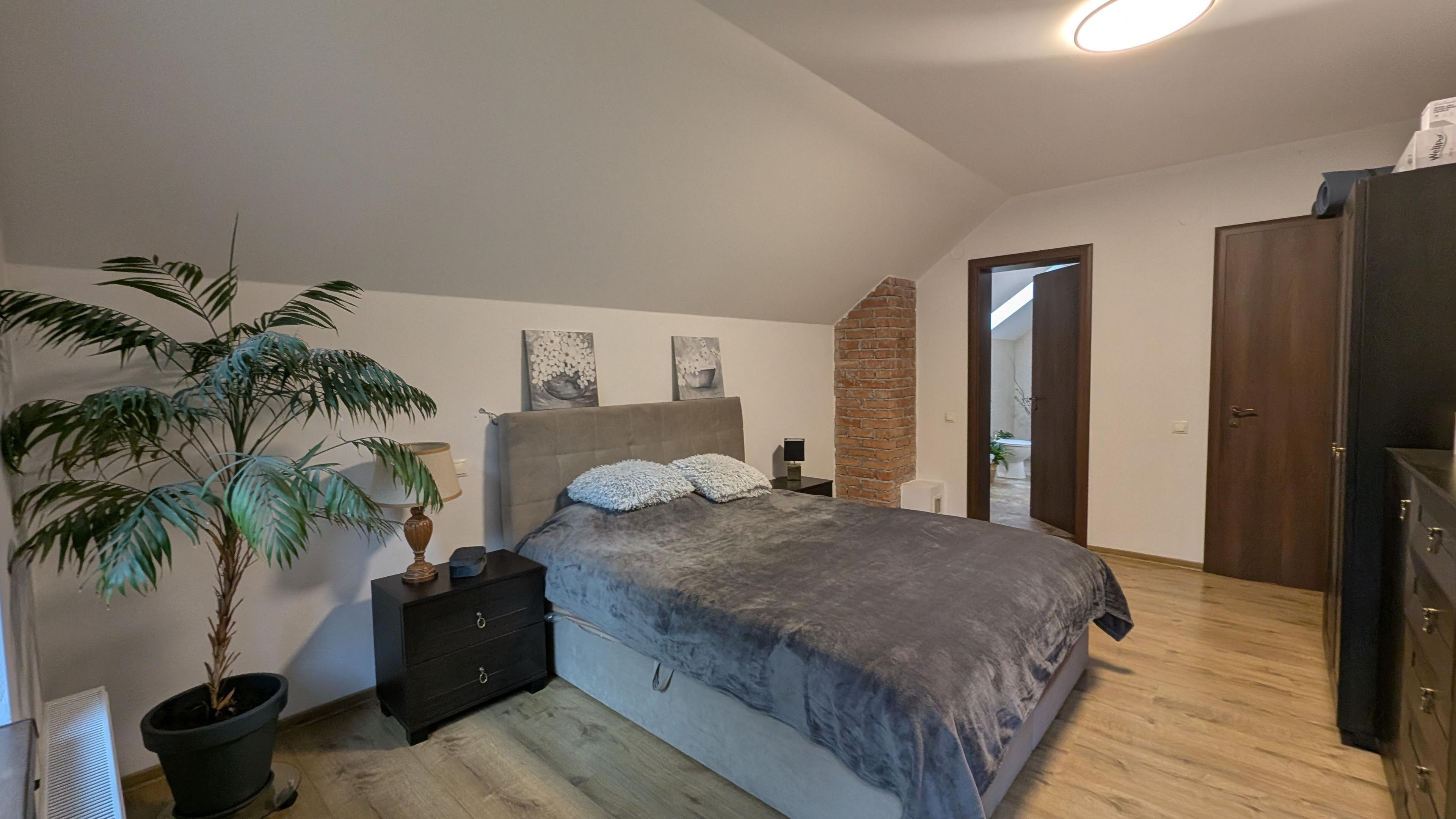 Vila cu 5 camere, 200 mp, teren 1500 mp zona Padure Dumbrava - 7