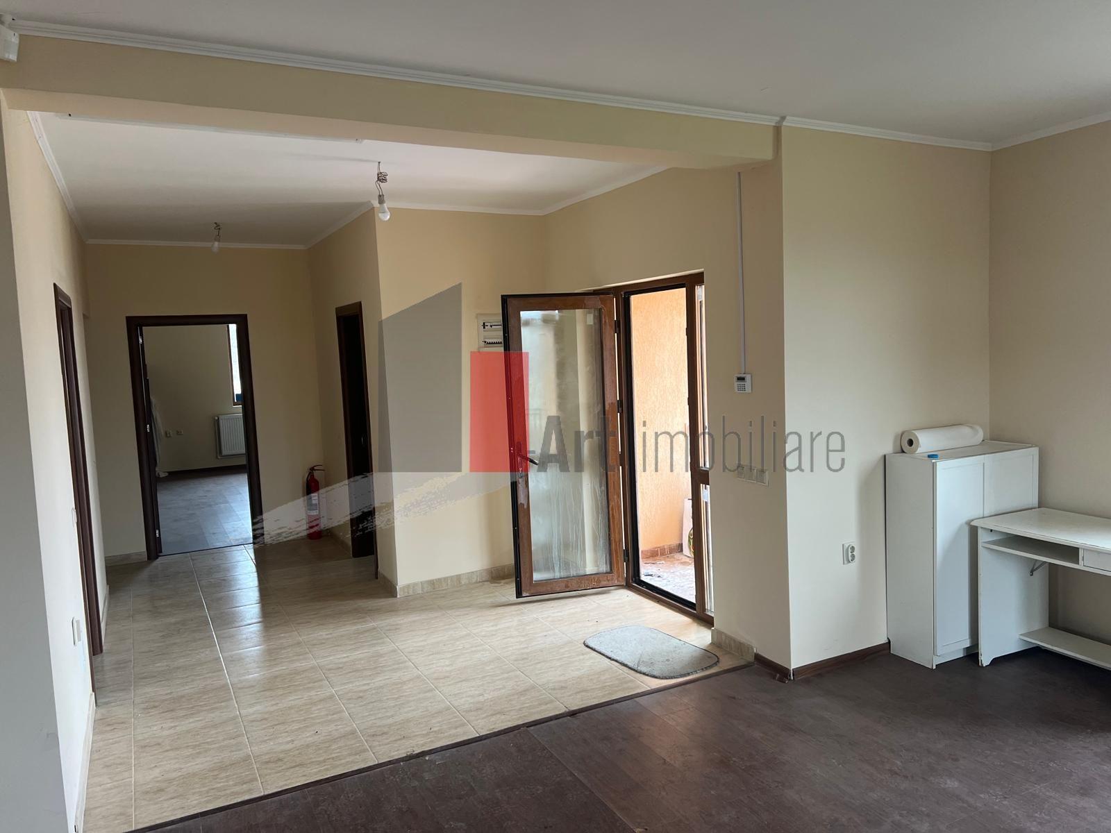 CASA CU TEREN DE 5000MP - JUDET GIURGIU 30KM DE BUCURESTI - 6