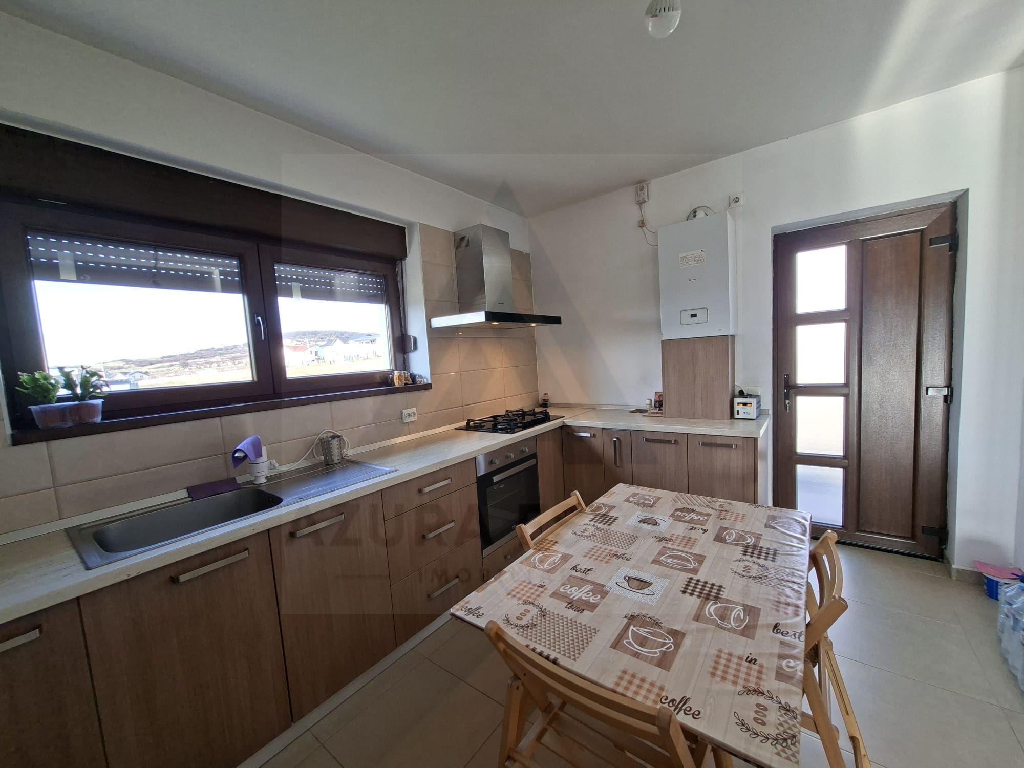 Casă intabulată 5 camere 2 băi și teren 380 mp în Bavaria Park - 3