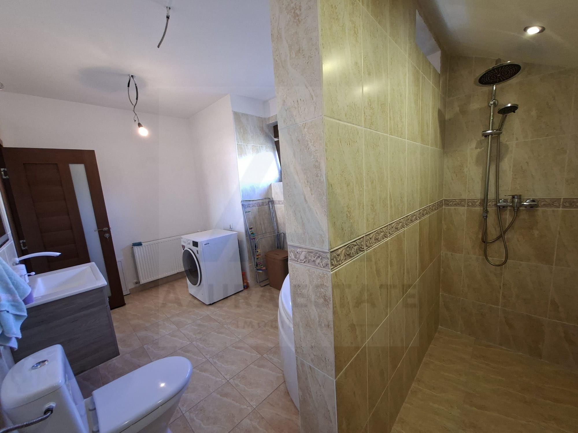 Casă intabulată 5 camere 2 băi și teren 380 mp în Bavaria Park - 7