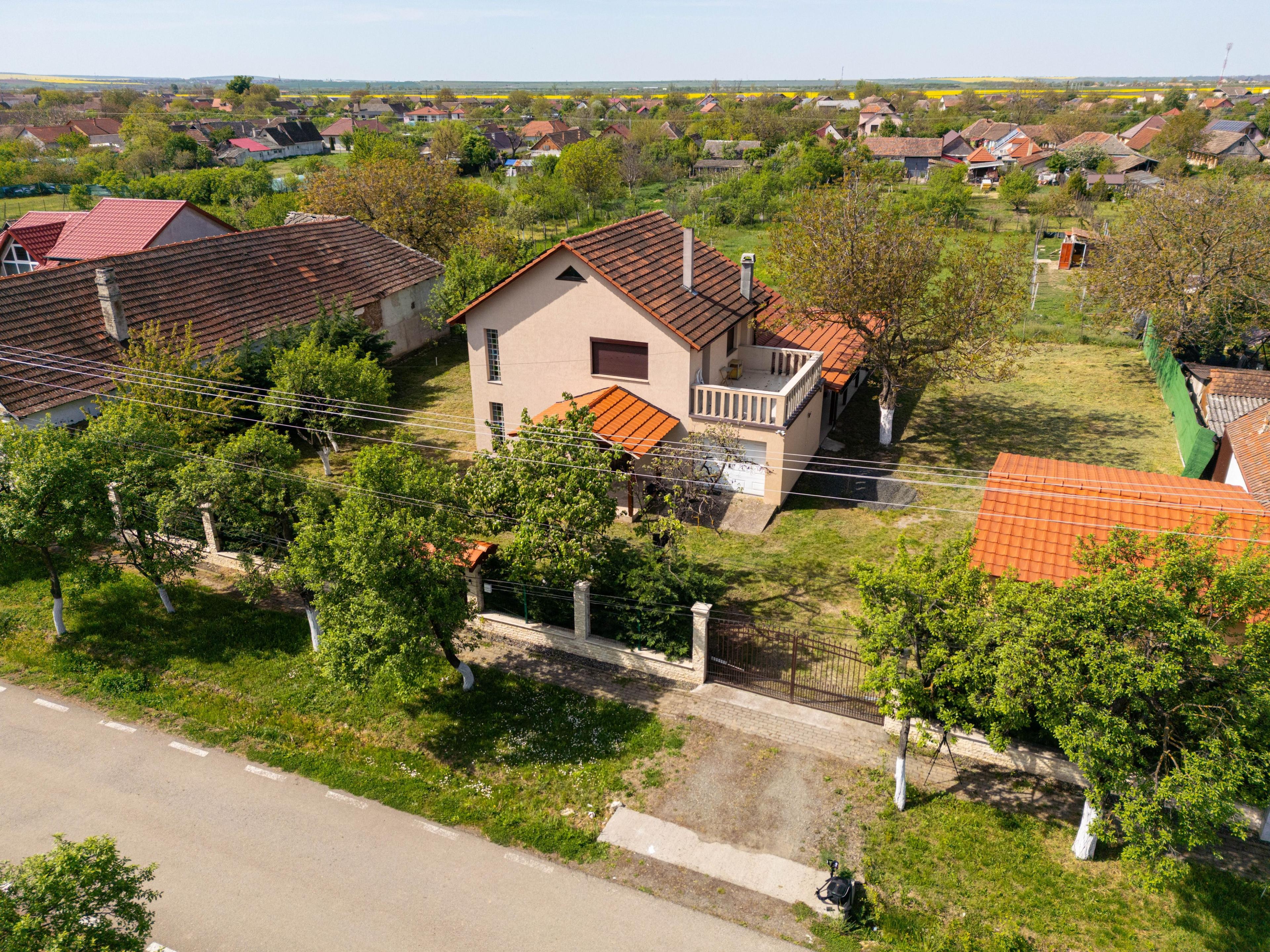 Vanzare Casa Noua Independenta Energetic în Stil Italian – Paulis - 4
